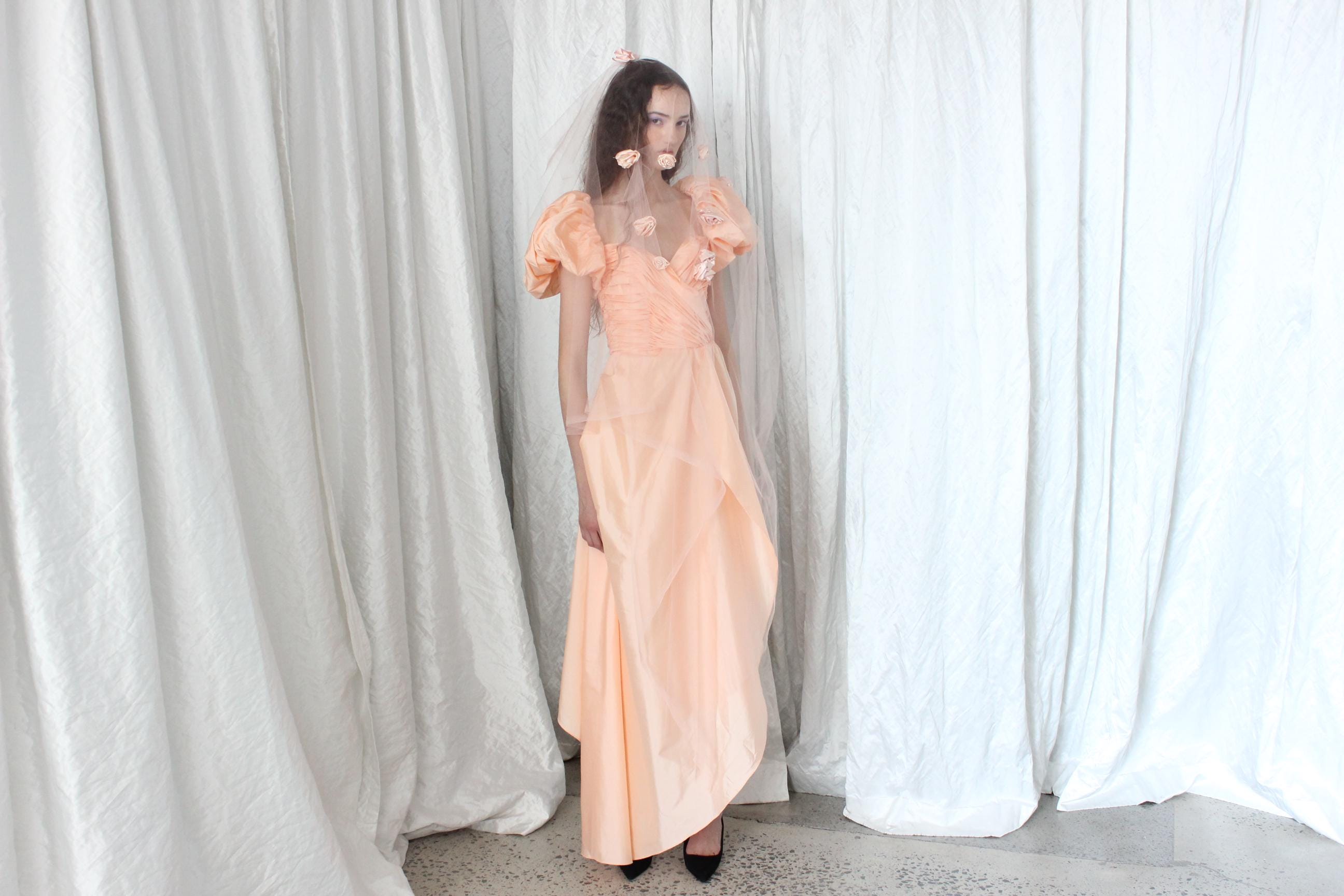 1980s Rocha Vibe Peach Puff Taffeta Gown