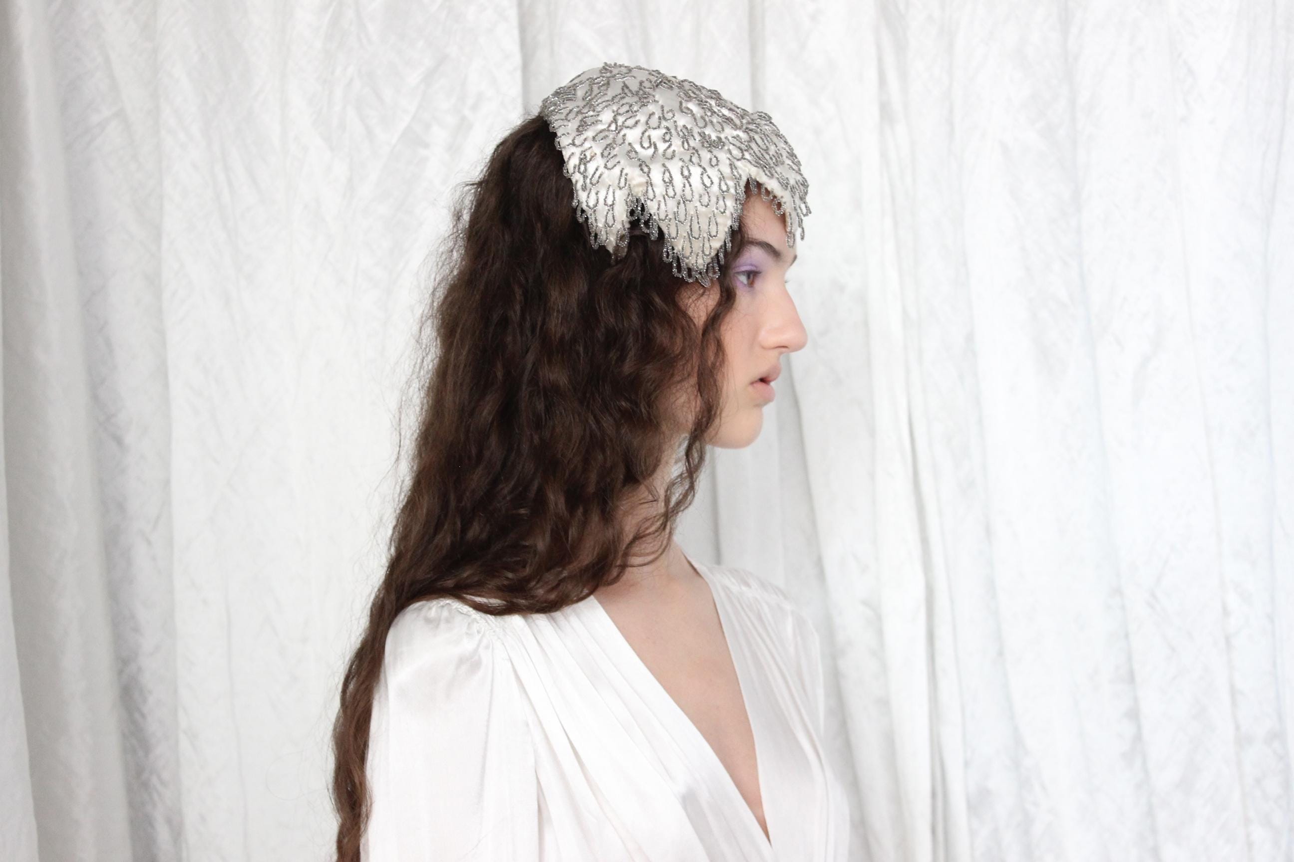 1930s Art Nouveau Juliet Cap