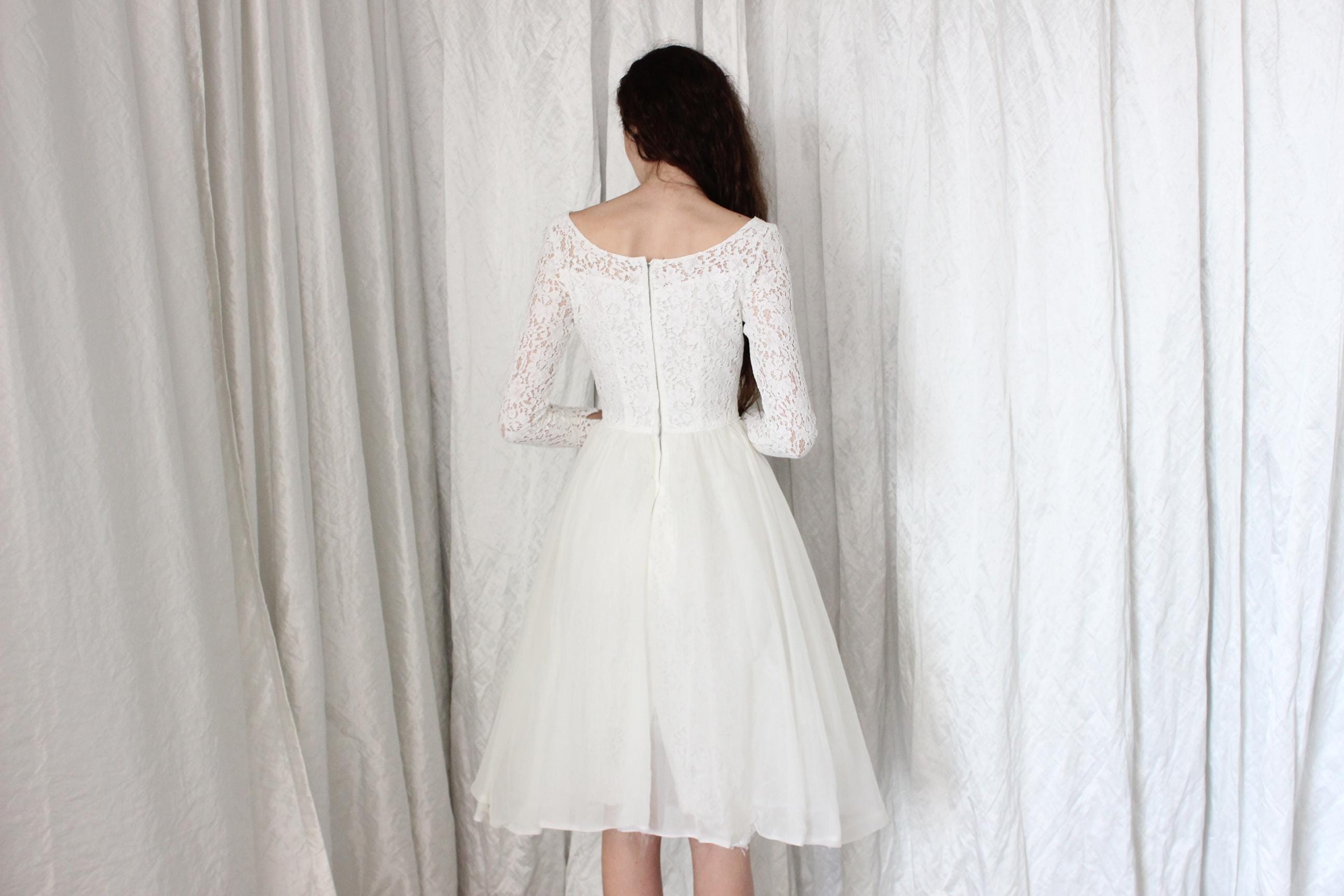 Dreamy 50s White Lace & Nylon Skirt Long Sleeve Cocktail Dress