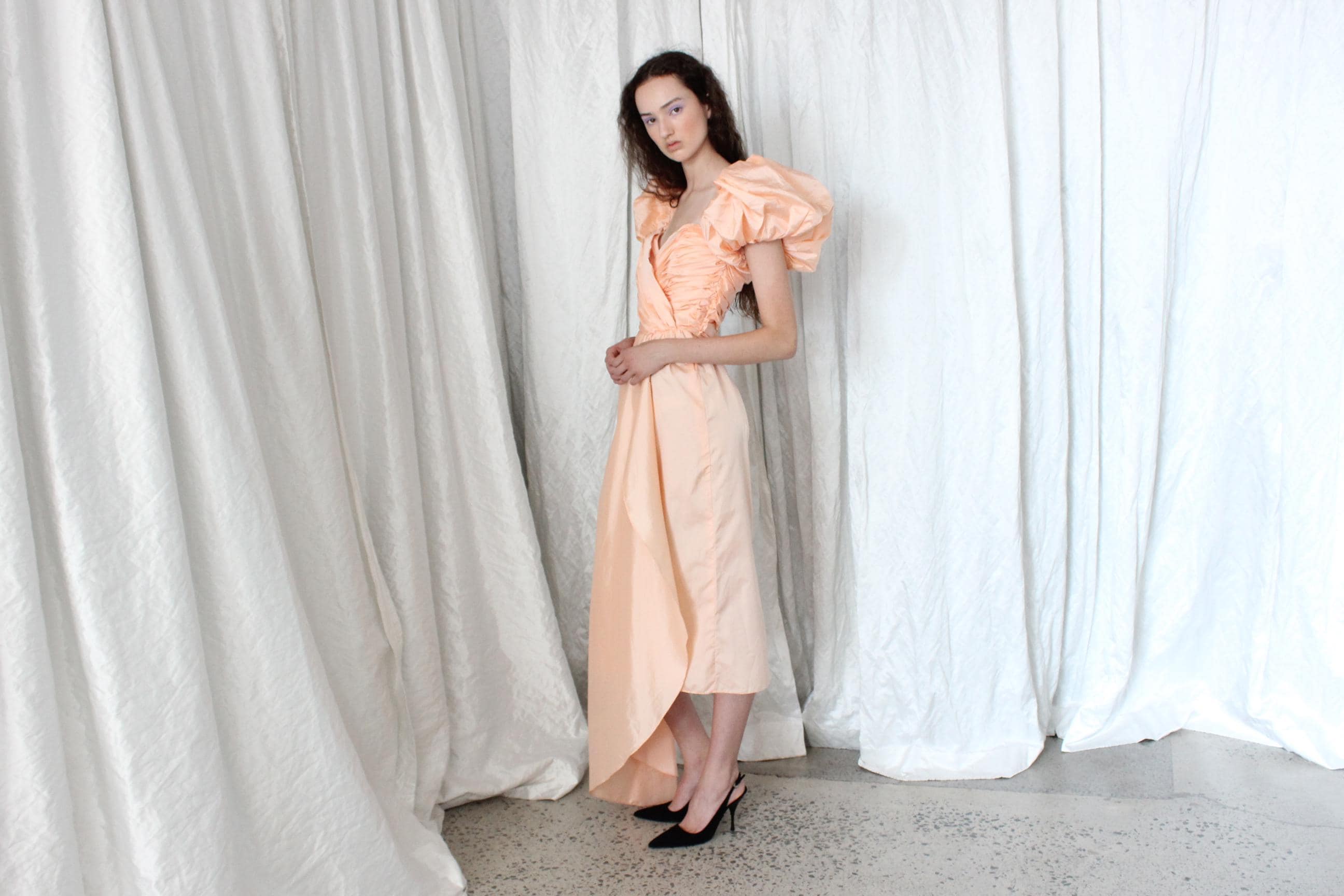 1980s Rocha Vibe Peach Puff Taffeta Gown