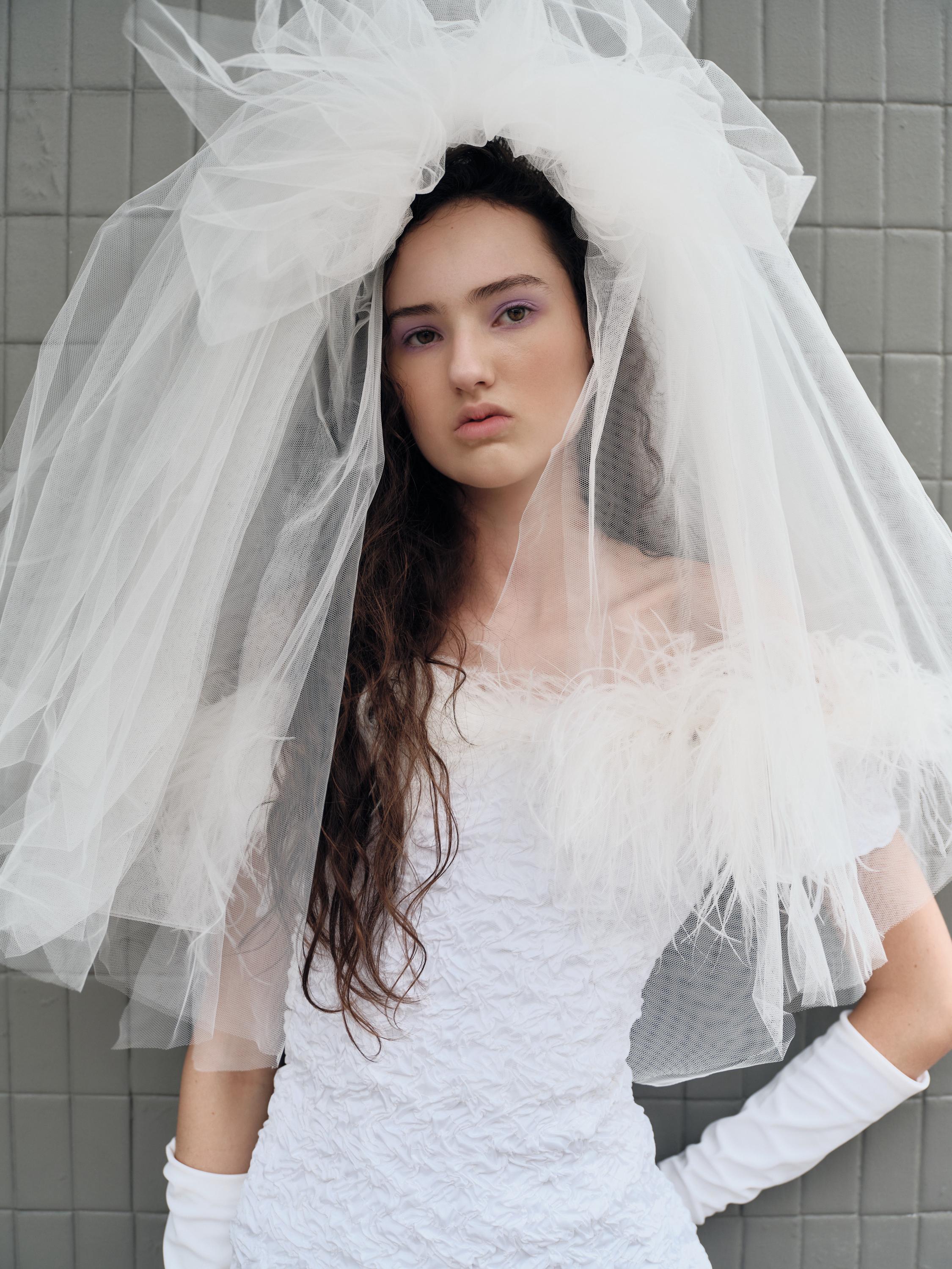 Outrageous 80s Voluminous Tulle Veil