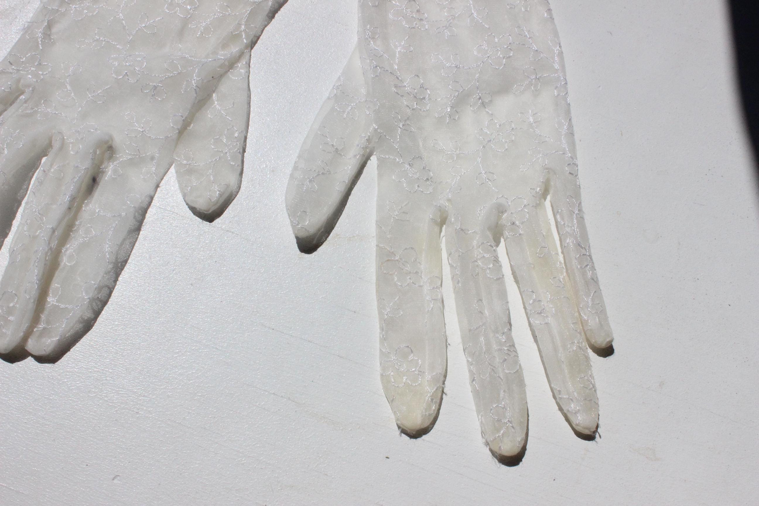 1960s Dainty Embroidered Lace Bridal Gloves