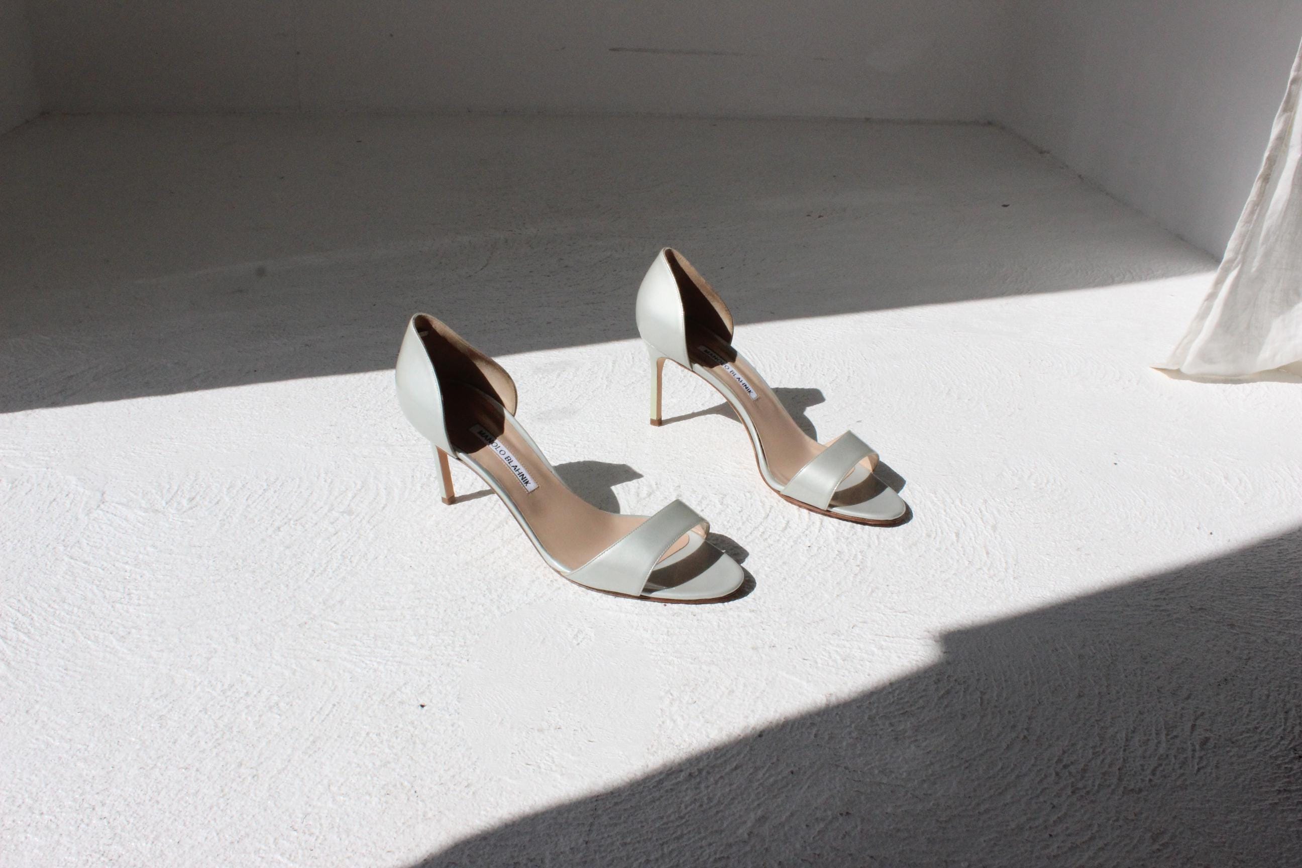 2000s MANOLO BLAHNIK Pastel Patent Leather Heels - Euro 40.5