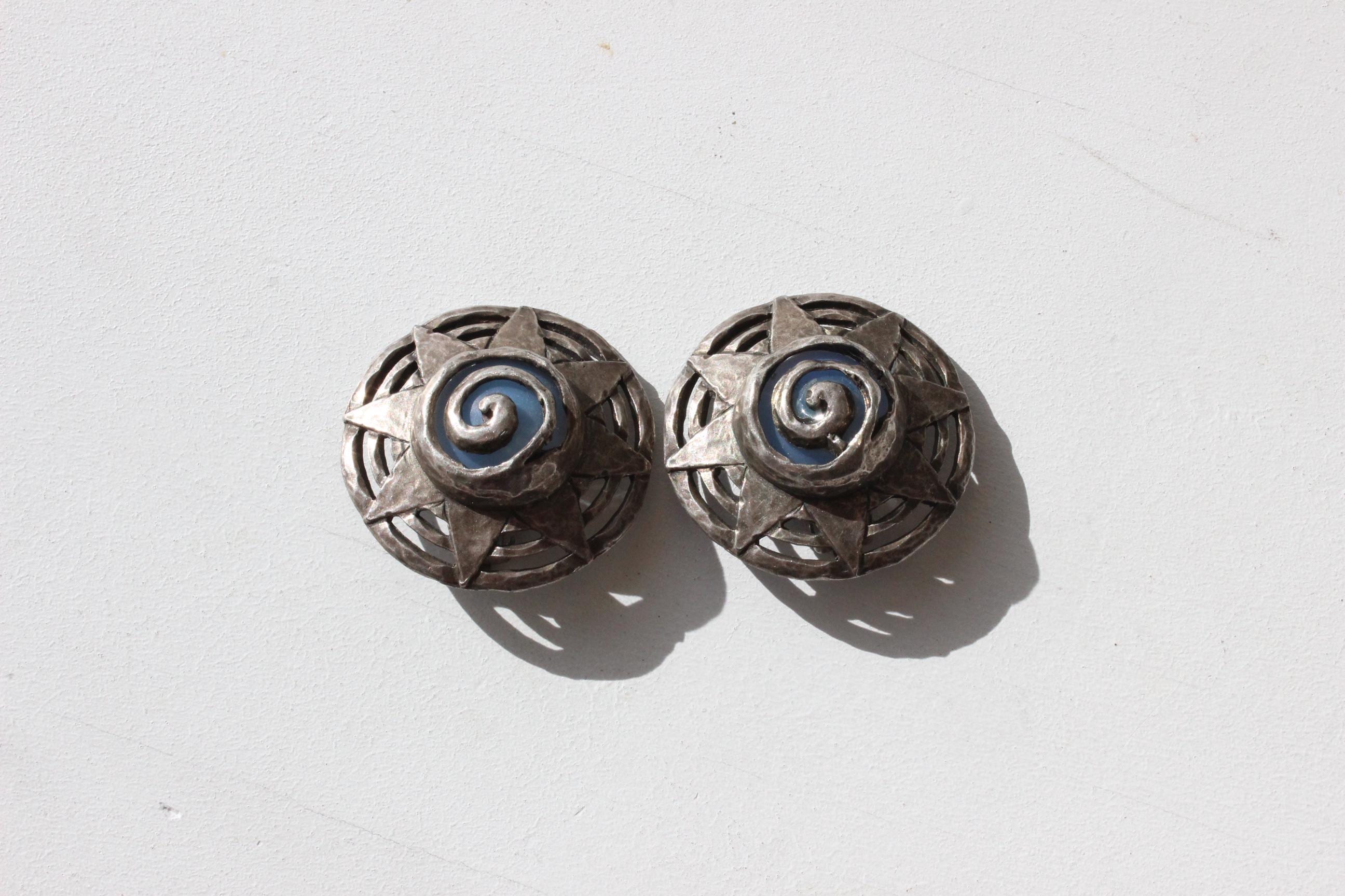 80s Hammered Silver Swirly Sun Clip Ons