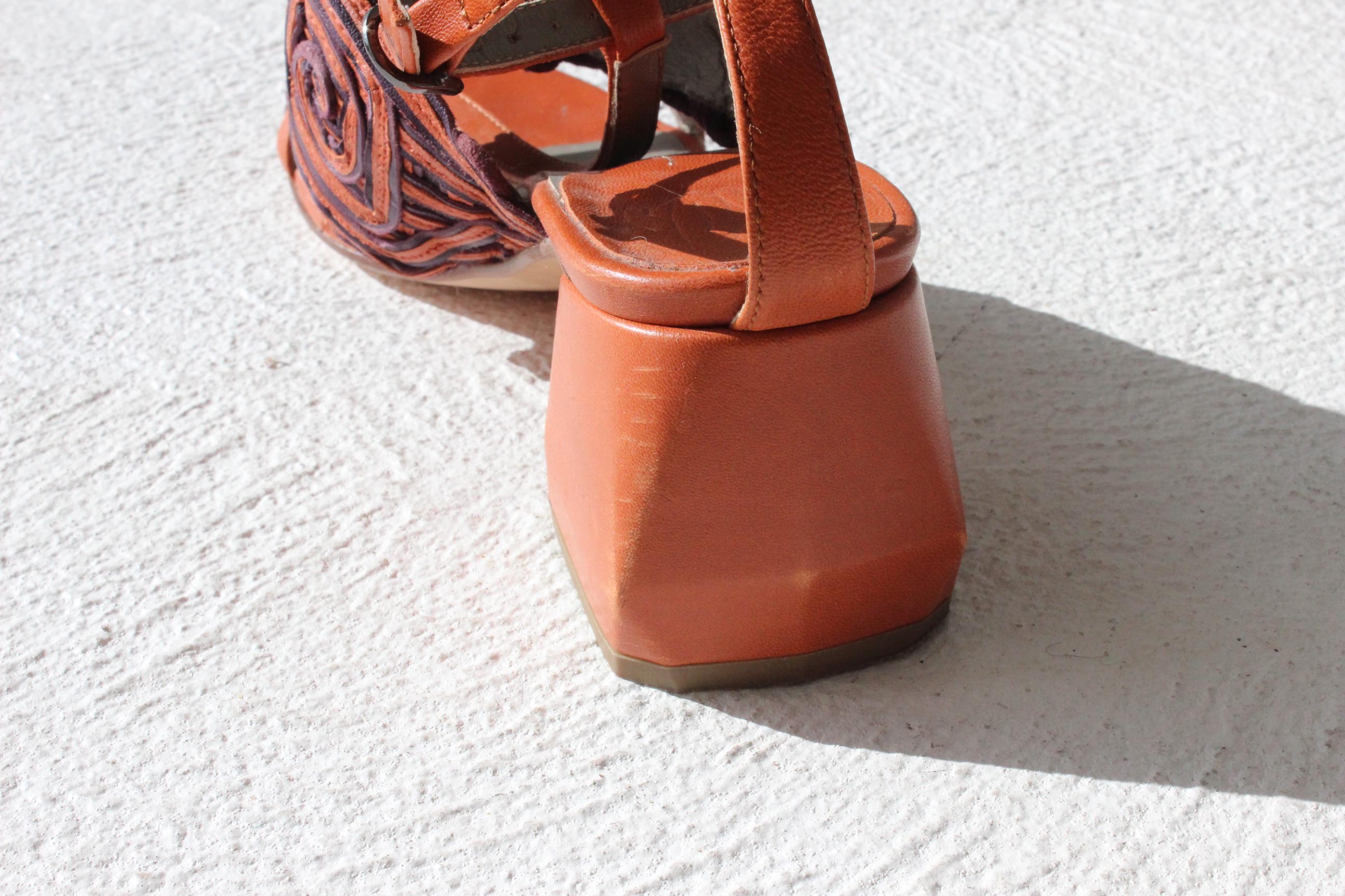 IXOS Leather Arty Abstract Sculptural Sandals ~ Euro 39