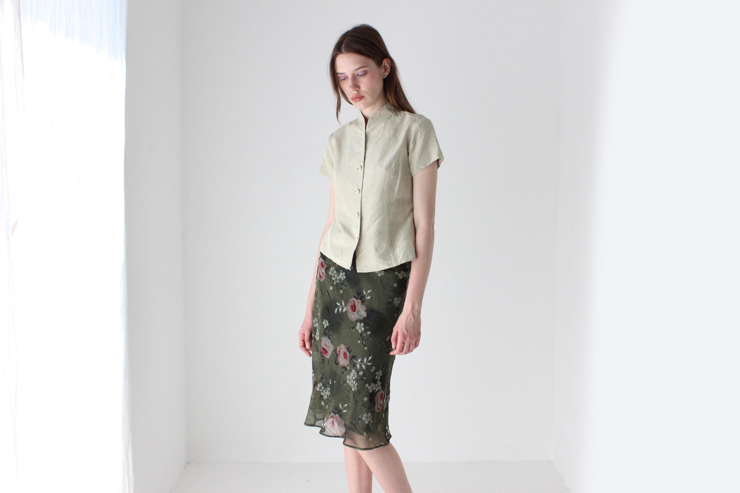 90s Arty Rose Print Knee Length Skirt by 'Miss Cool'