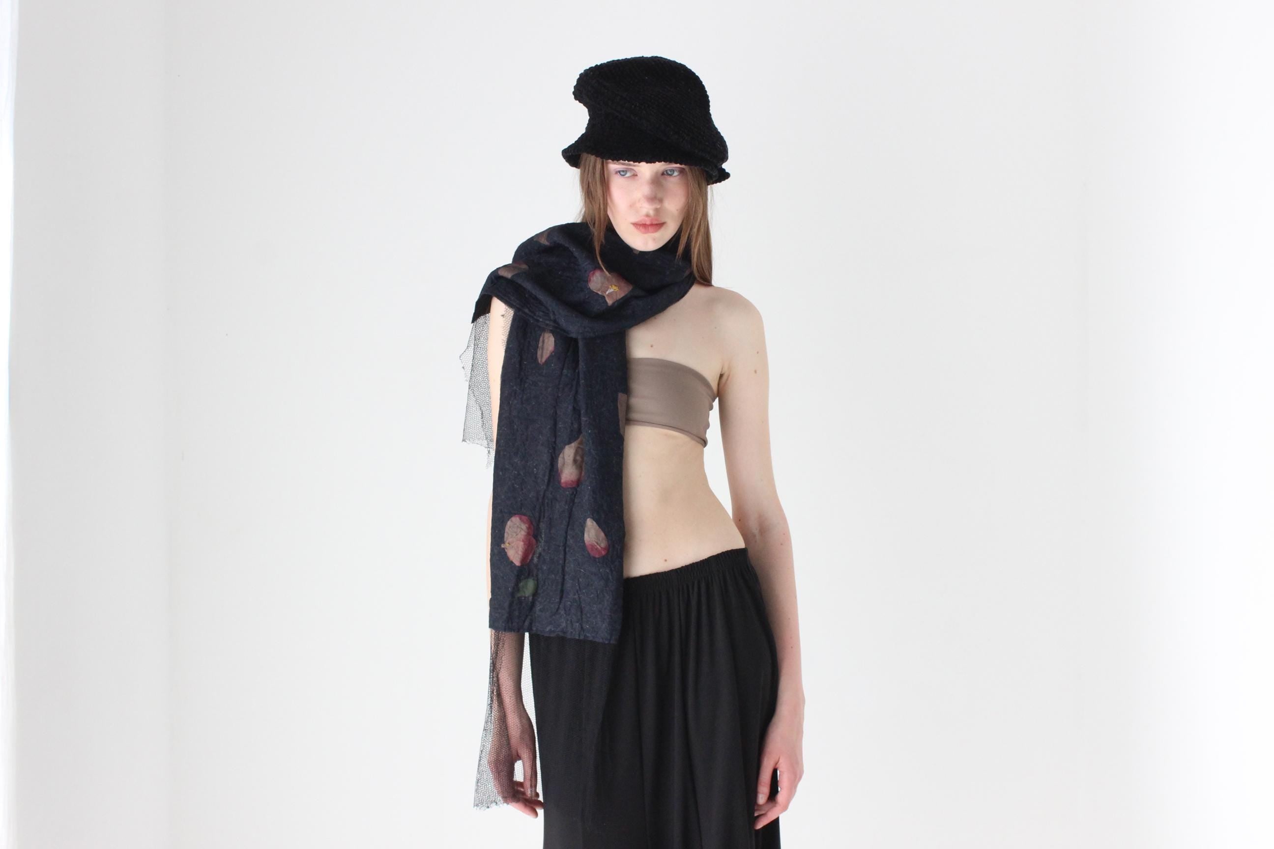 Arty 90s 'Pressed Dried Flower' Scarf