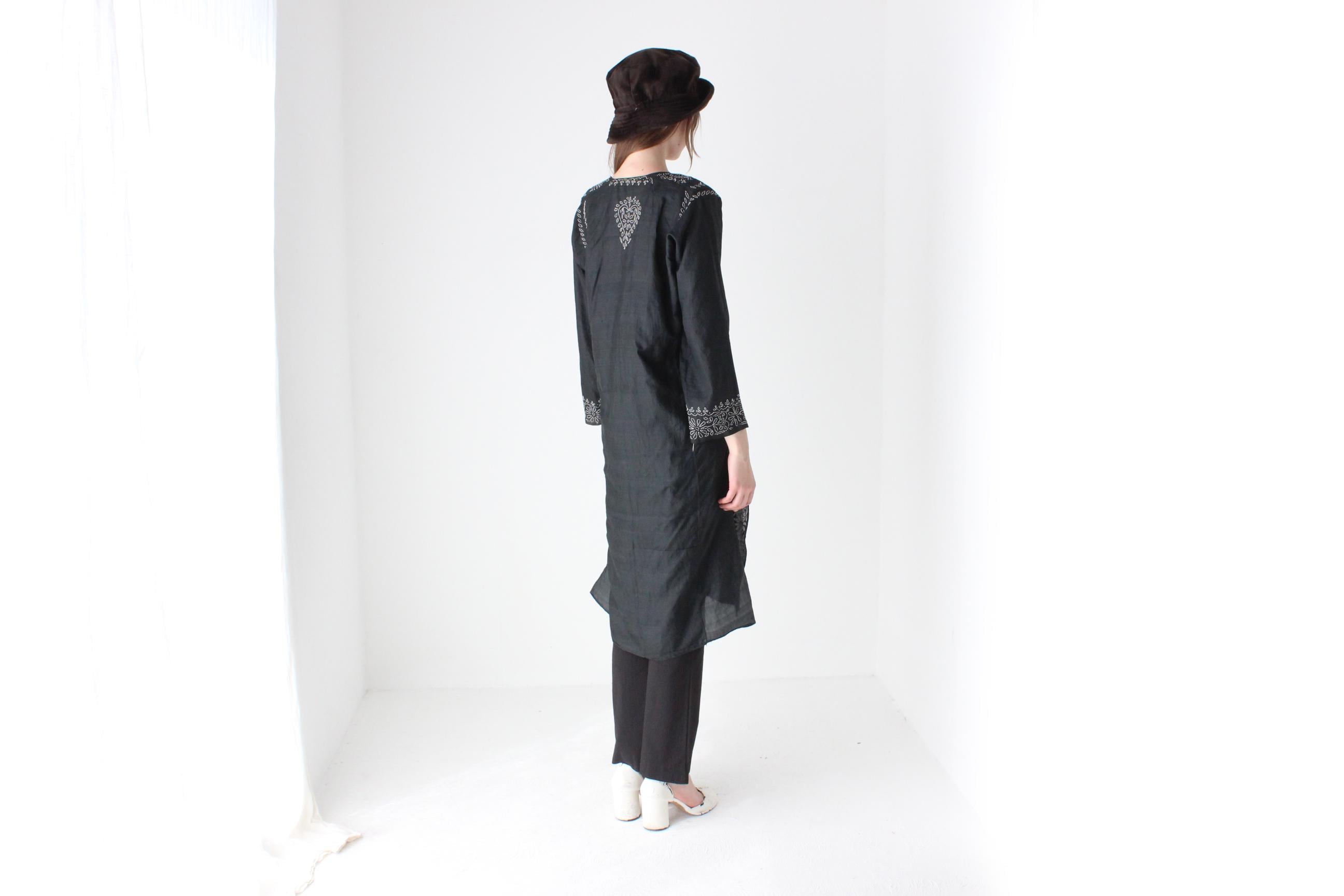90s Indian Silk Embroidered Sheath Dress