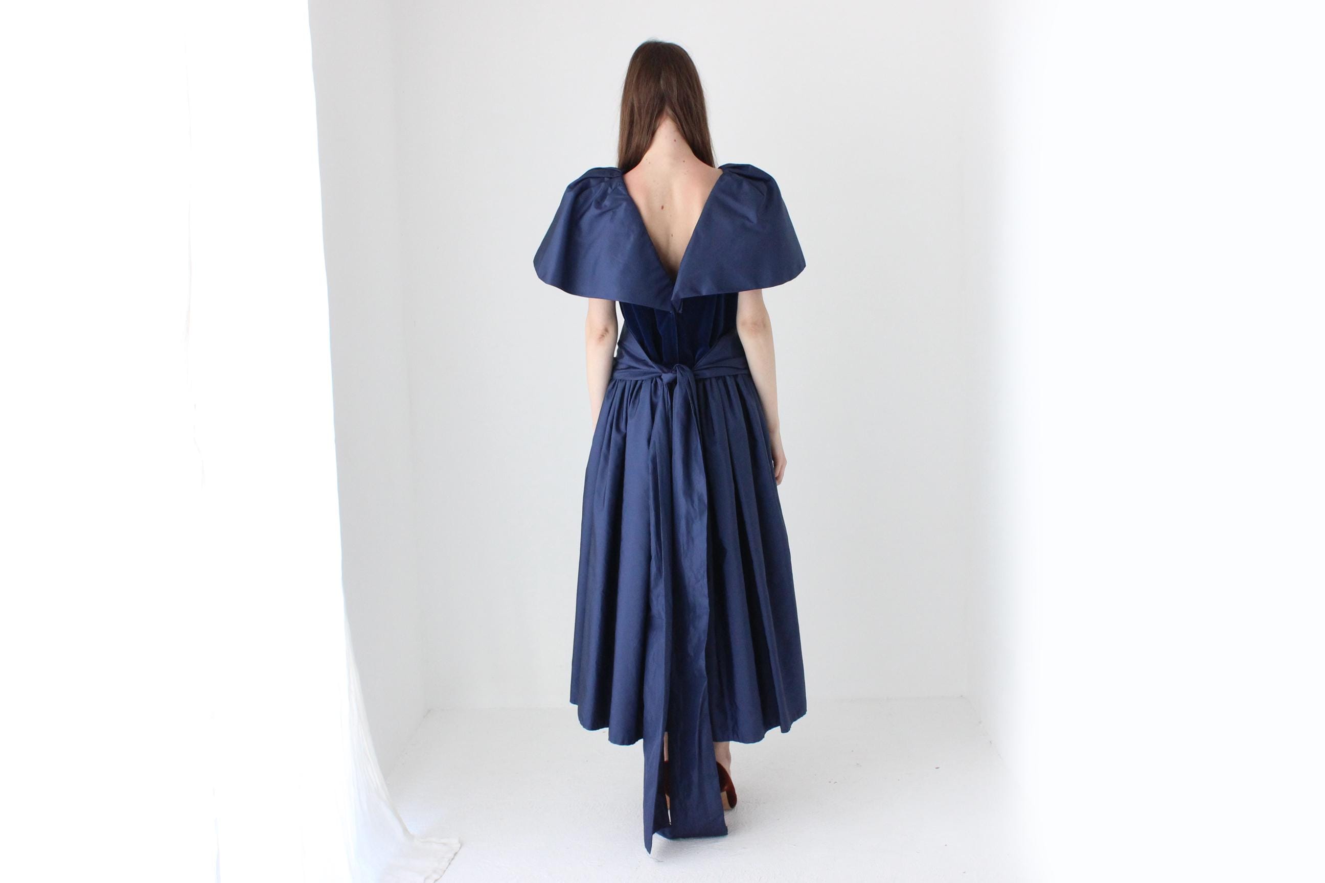 80s Structured Taffeta & Velvet Voluminous Opera Dress