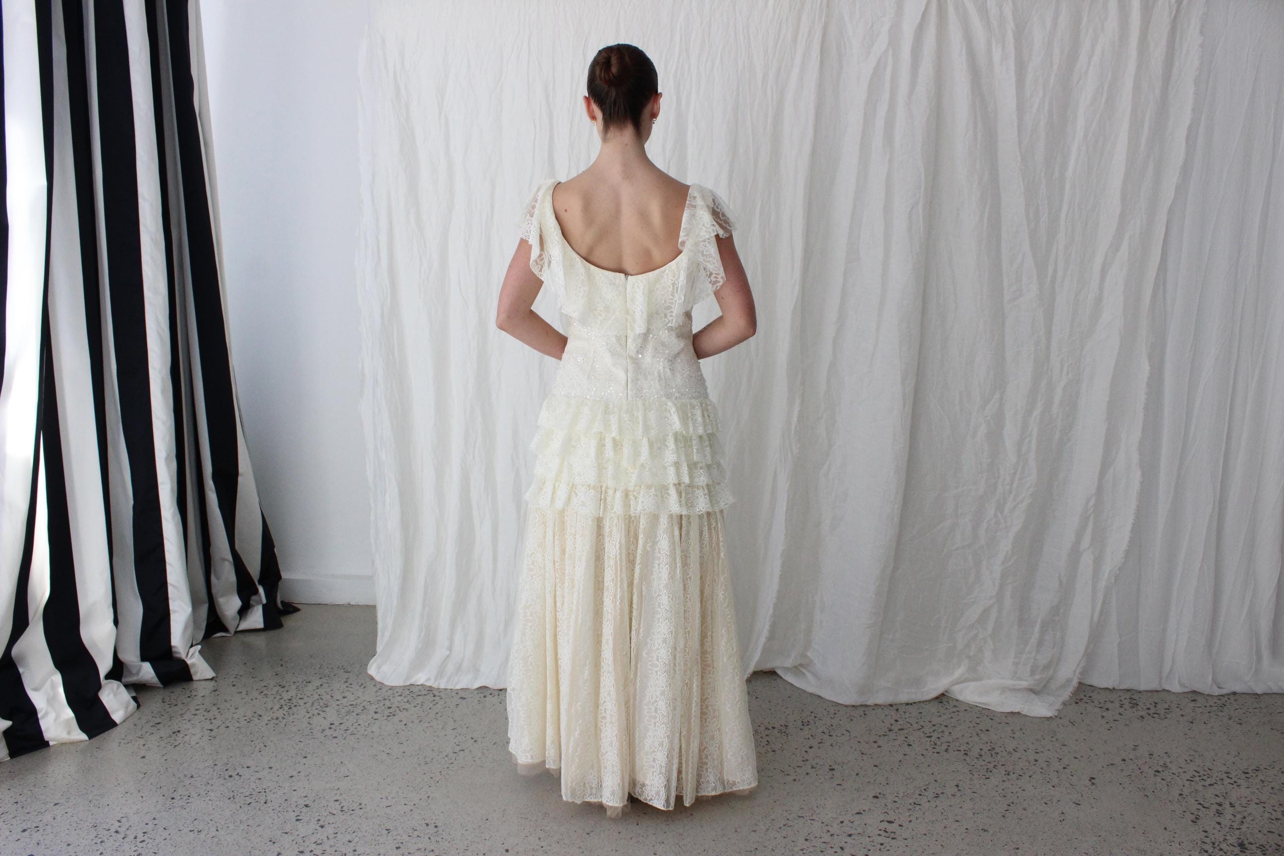 90s Cream Lace Drop Waist & Ruffle Wedding Dress w/ Low Back