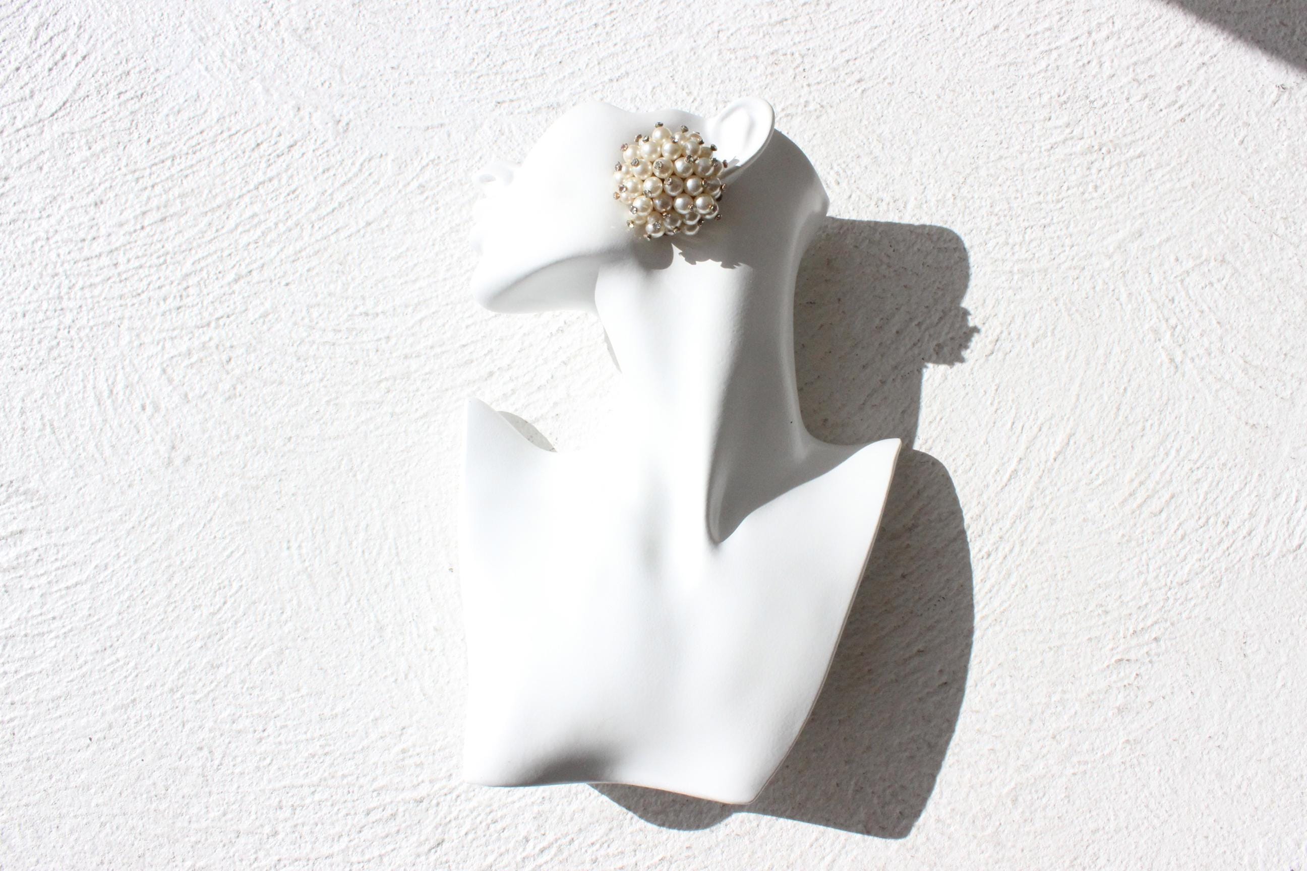 Glam 60s Pearl Cluster Clip Ons