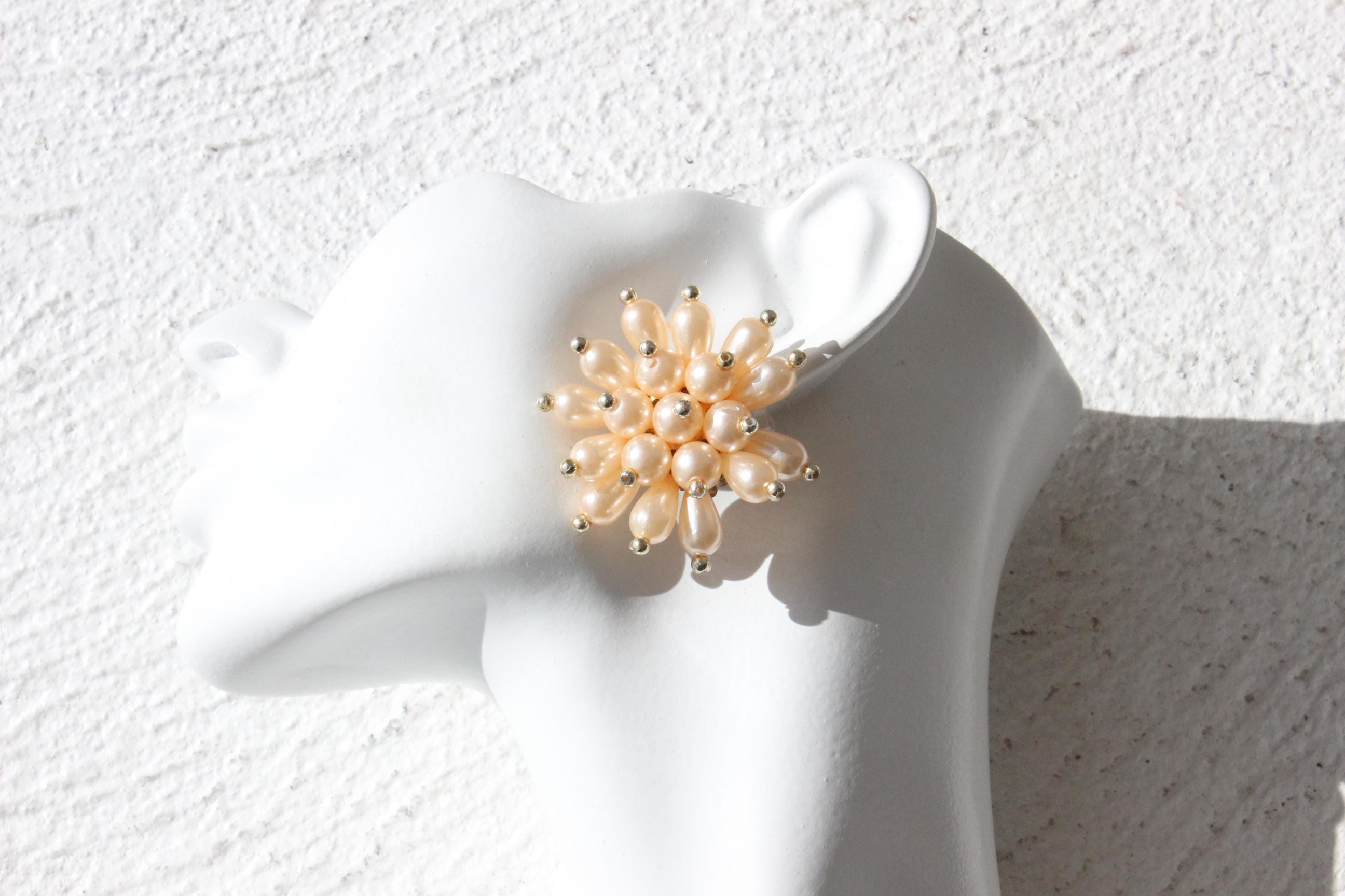 80s Pastel Peach Pearl 'Flower' Clip Ons