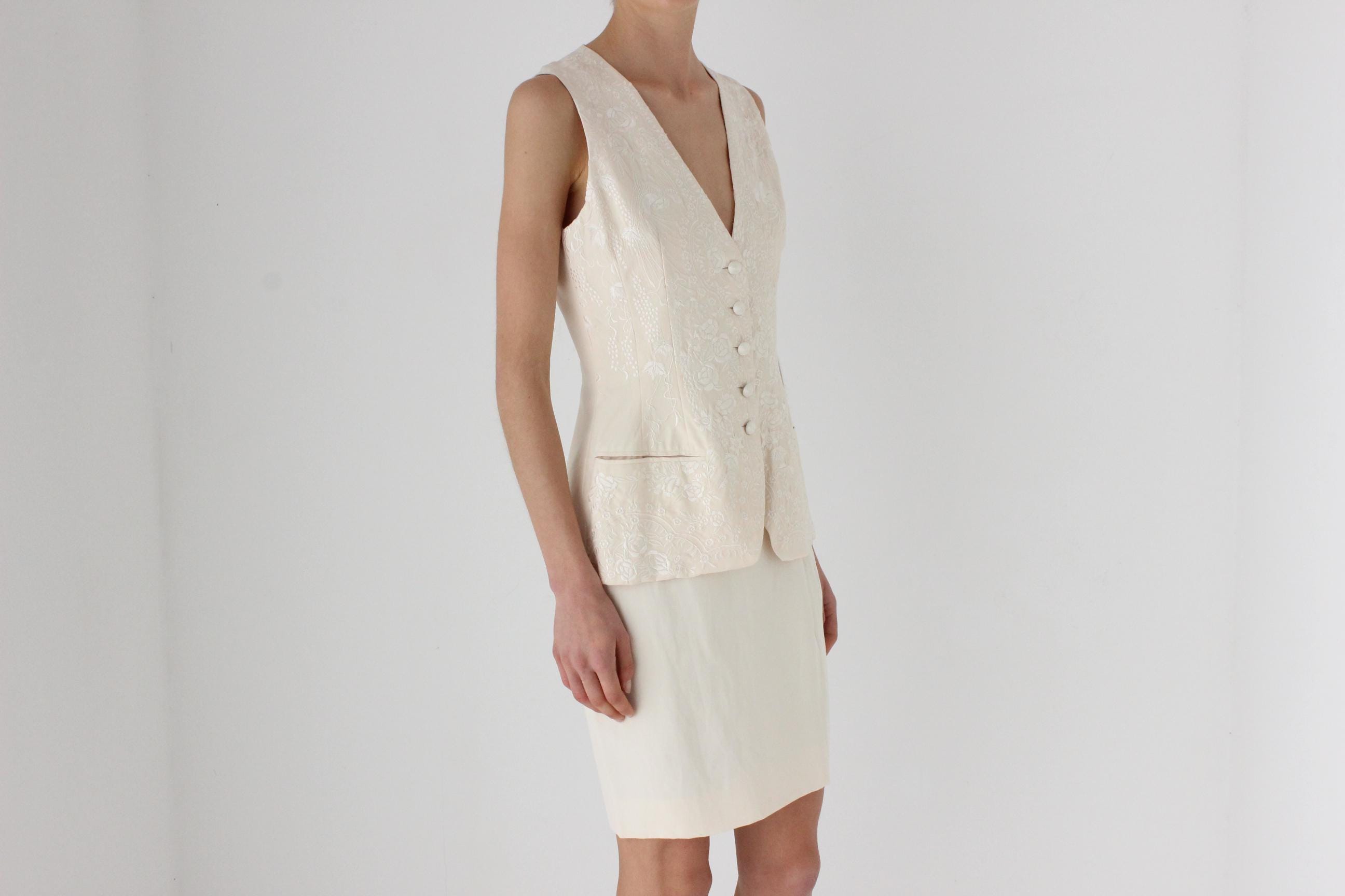 90s Donna Karan Embroidered Silk Two Piece Skirt Suit