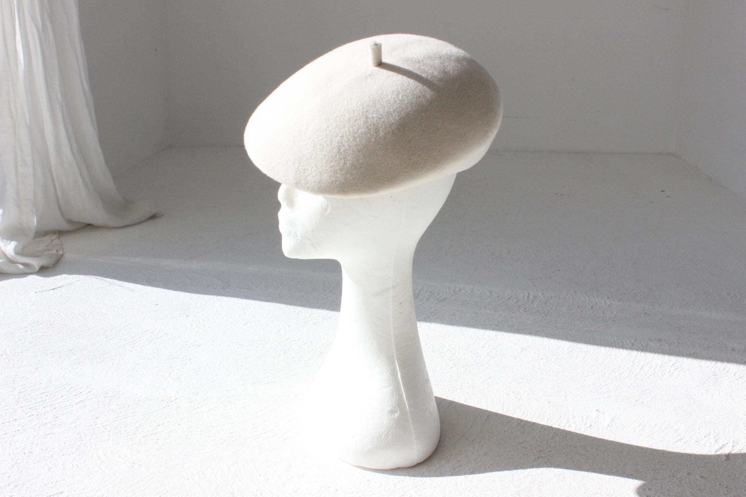 Vintage 60s Wool Felt Bridal Millinery Beret Hat