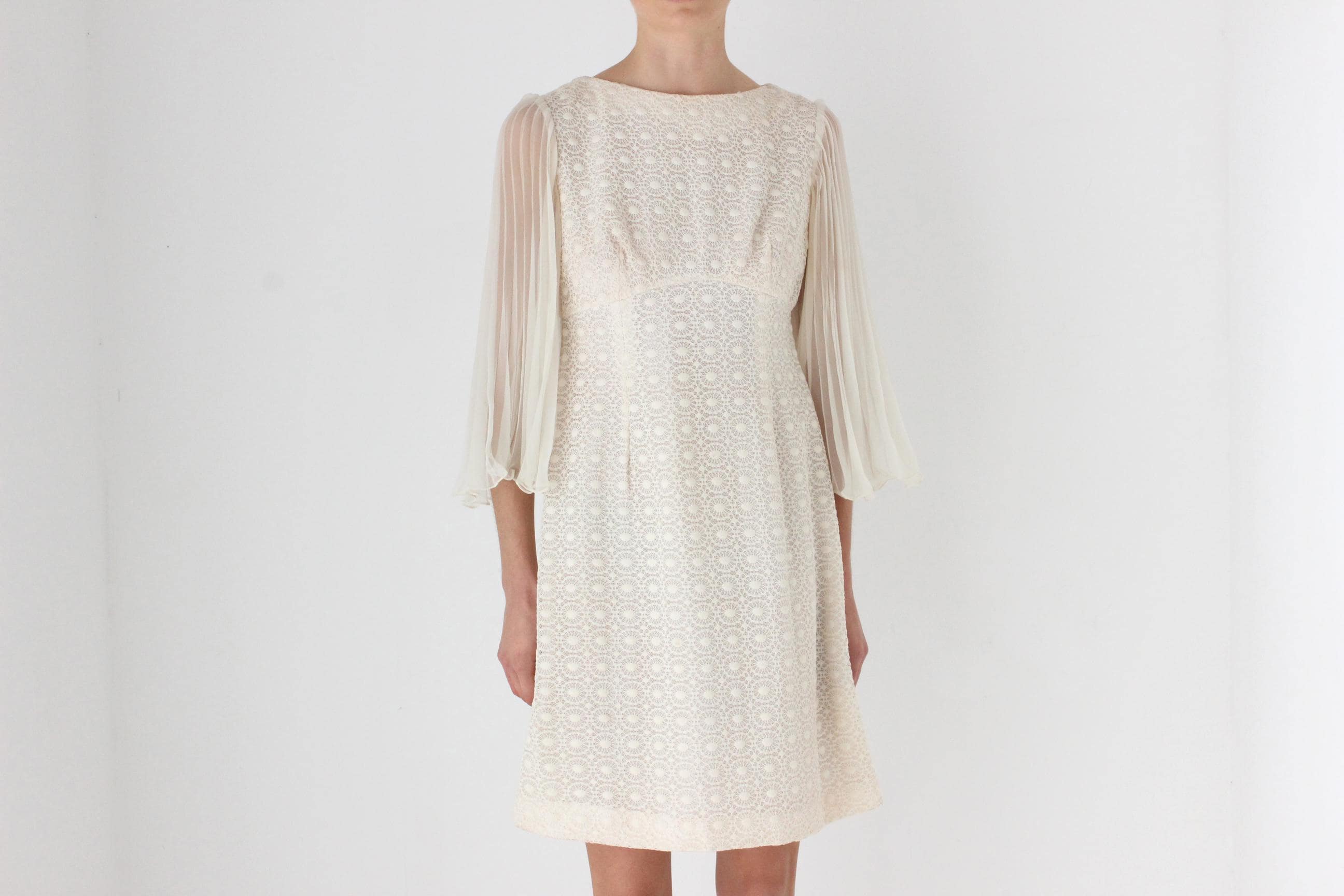 Dreamy 60s Cream Cotton Shift w/ Pleated Wing Sleeves