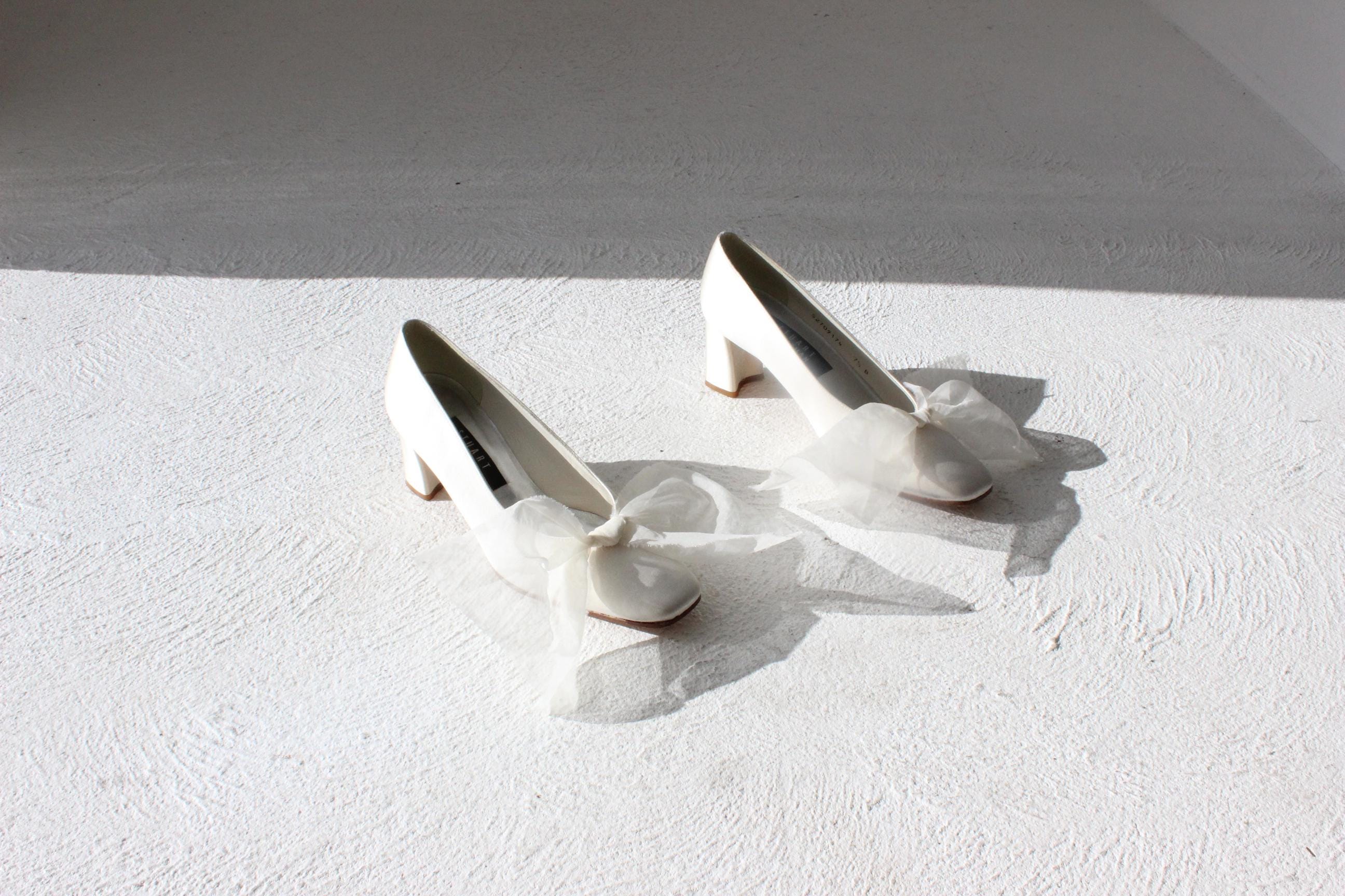 90s Stuart Weitzman Satin Heels w/ Organza Bows - Euro 37.5