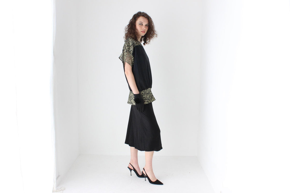 80s Batwing Cocoon Top w/ Gold Lace & Cut Out Back