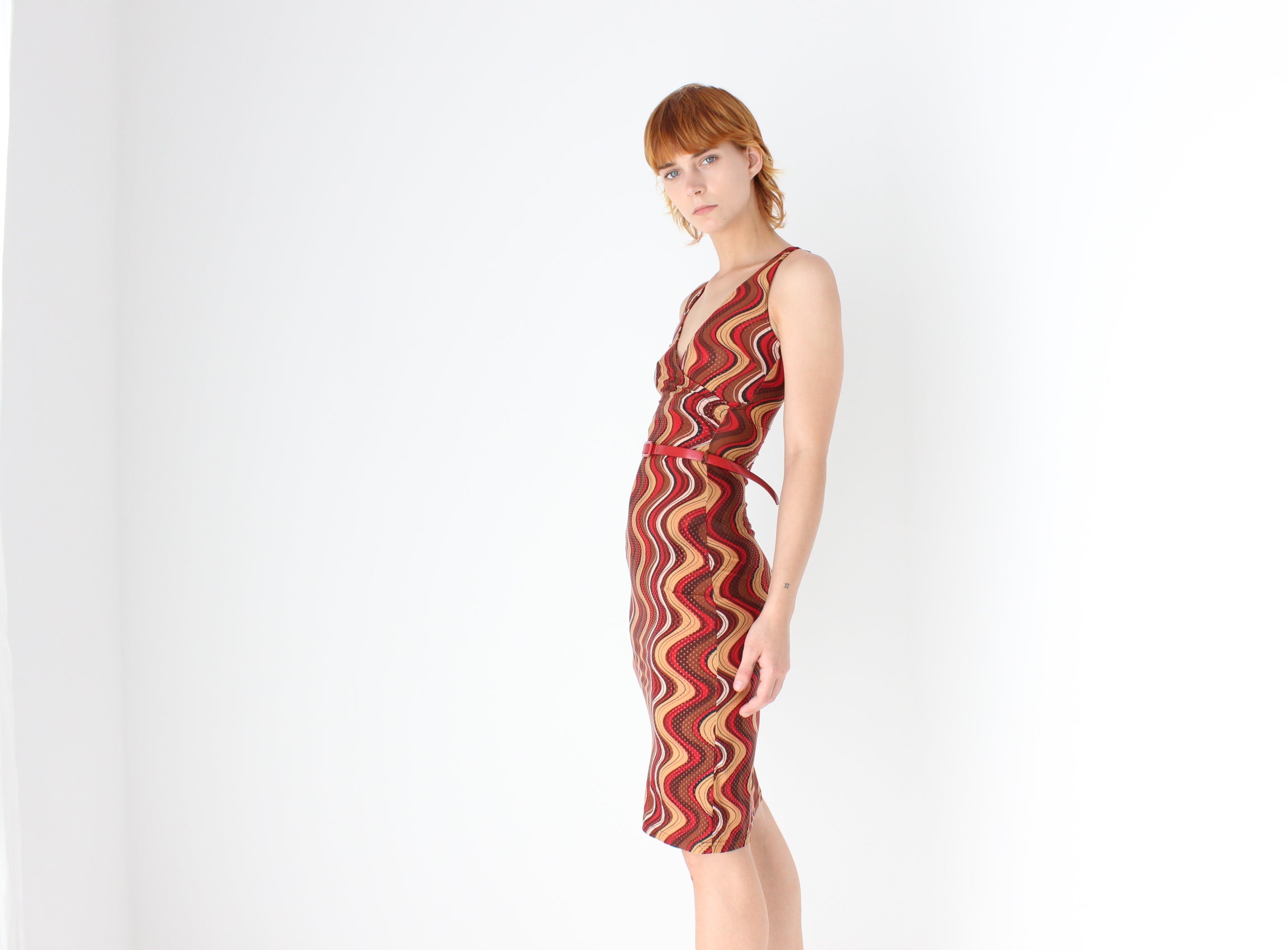 Iconic Y2K Curvy Squiggle Plunge Dress w/ Matching Belt