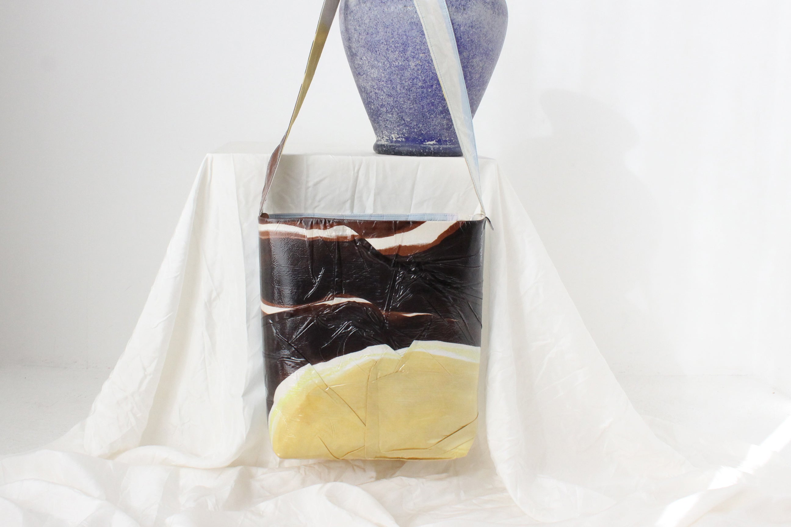 Barrel Bag - The Lemon