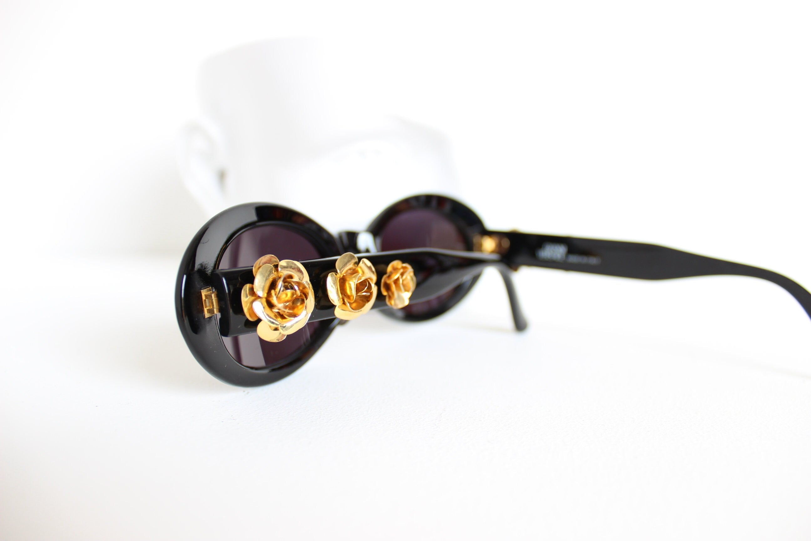 Collectible 80s GIANNI VERSACE Oval EyeSunglasses w/ Gold Roses