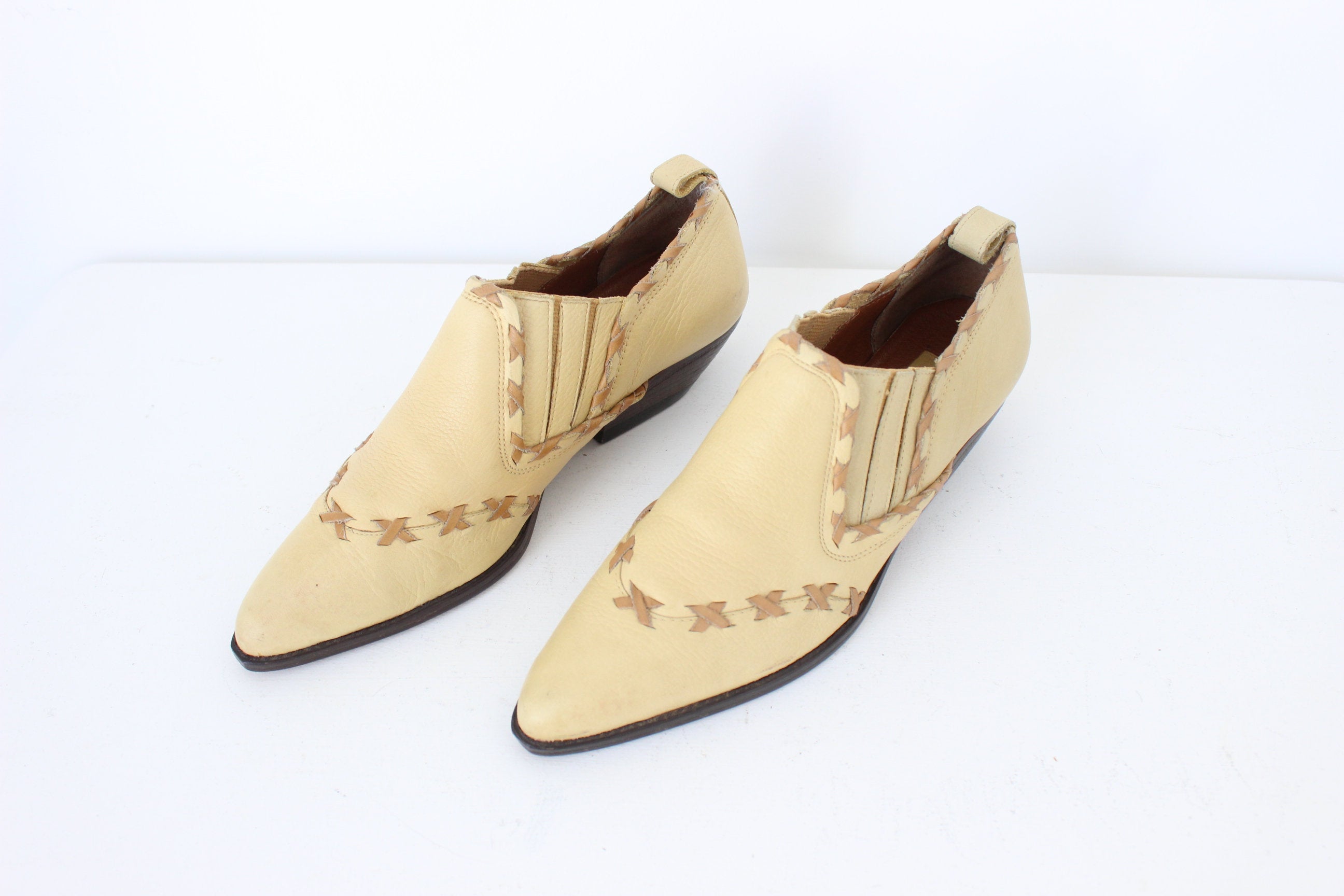 80s Butter Leather Western Cowgirl Detailing Pointed Toe Boots - Euro 37