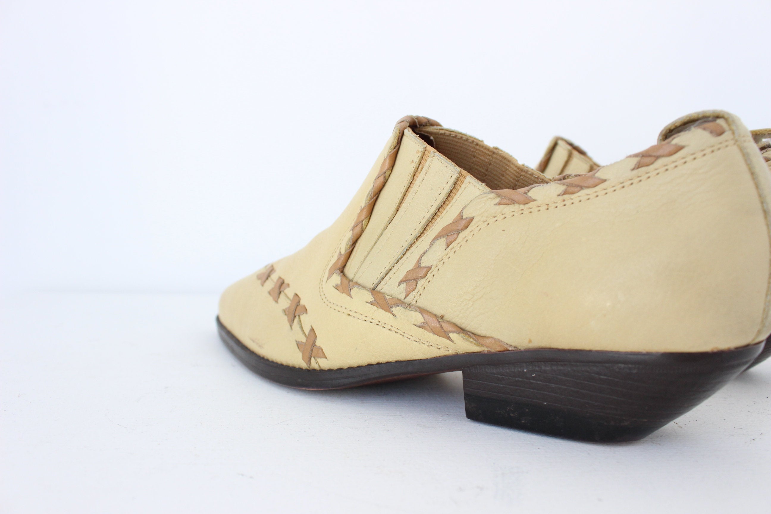 80s Butter Leather Western Cowgirl Detailing Pointed Toe Boots - Euro 37