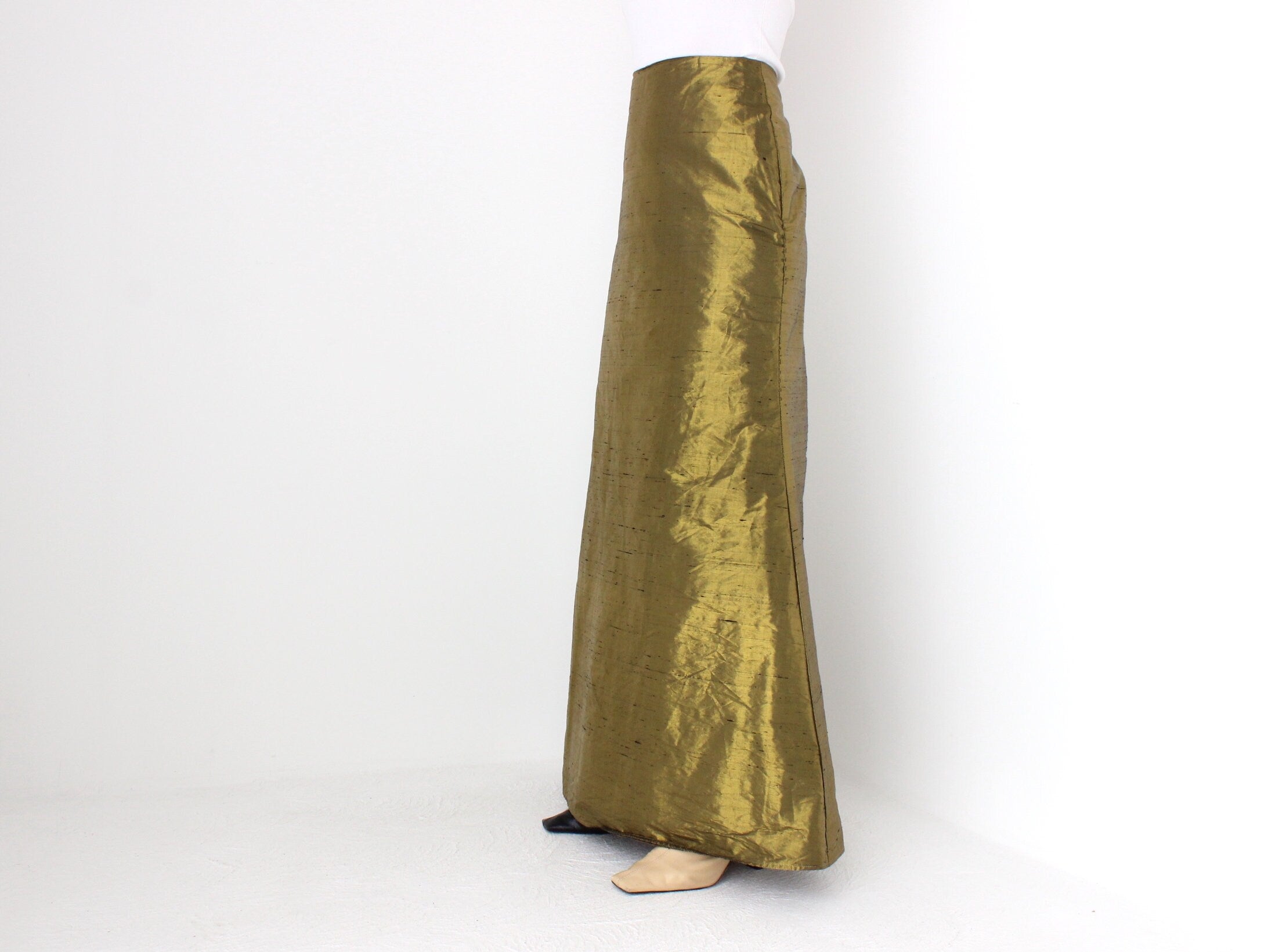 80s Raw Silk Metallic High Waist Trumpet Hem Skirt
