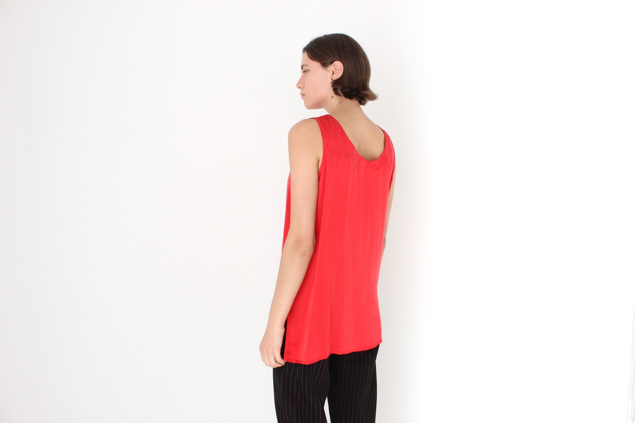 90s Pure Silk Sleeveless Tank Top in Red