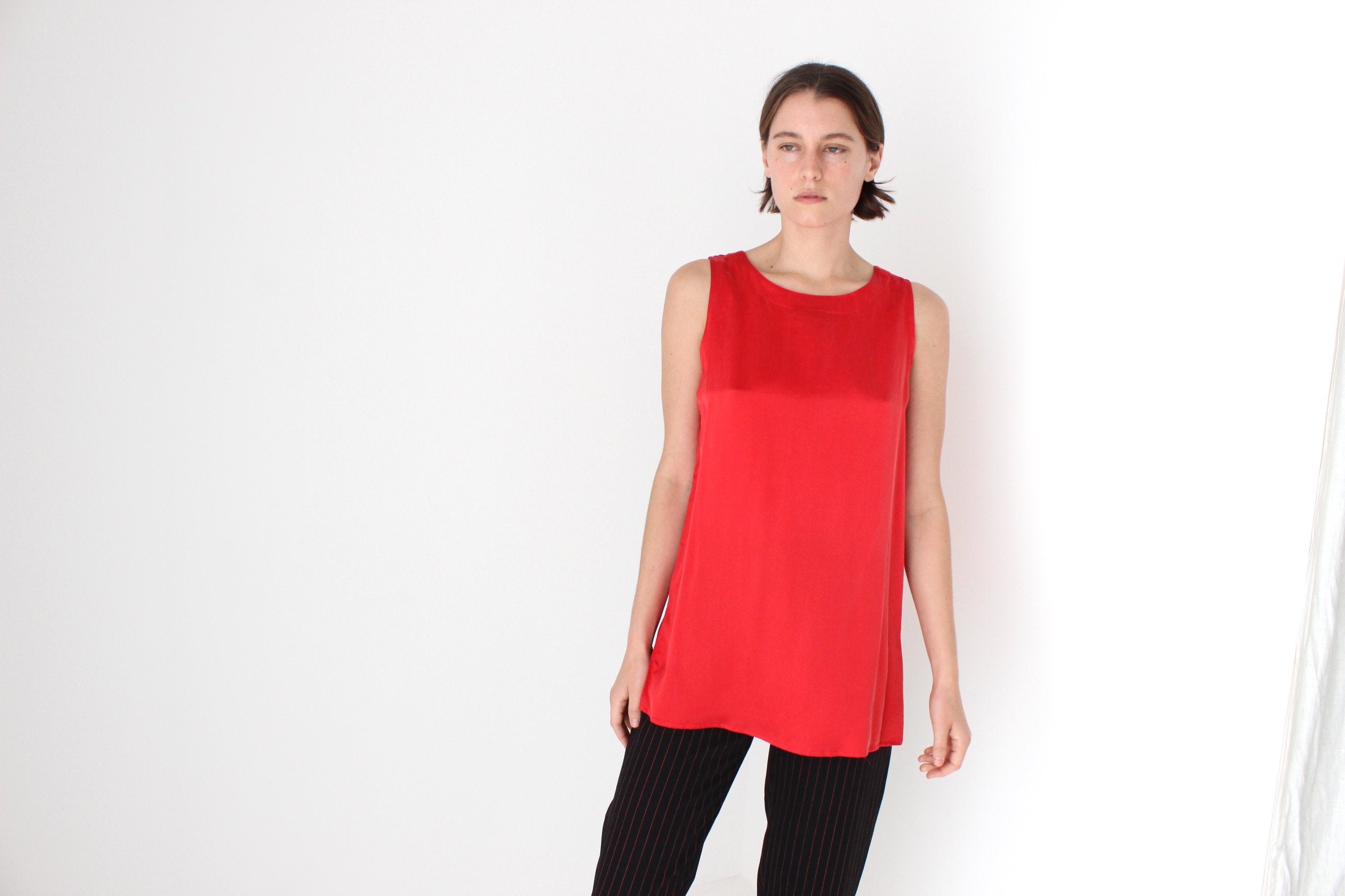 90s Pure Silk Sleeveless Tank Top in Red