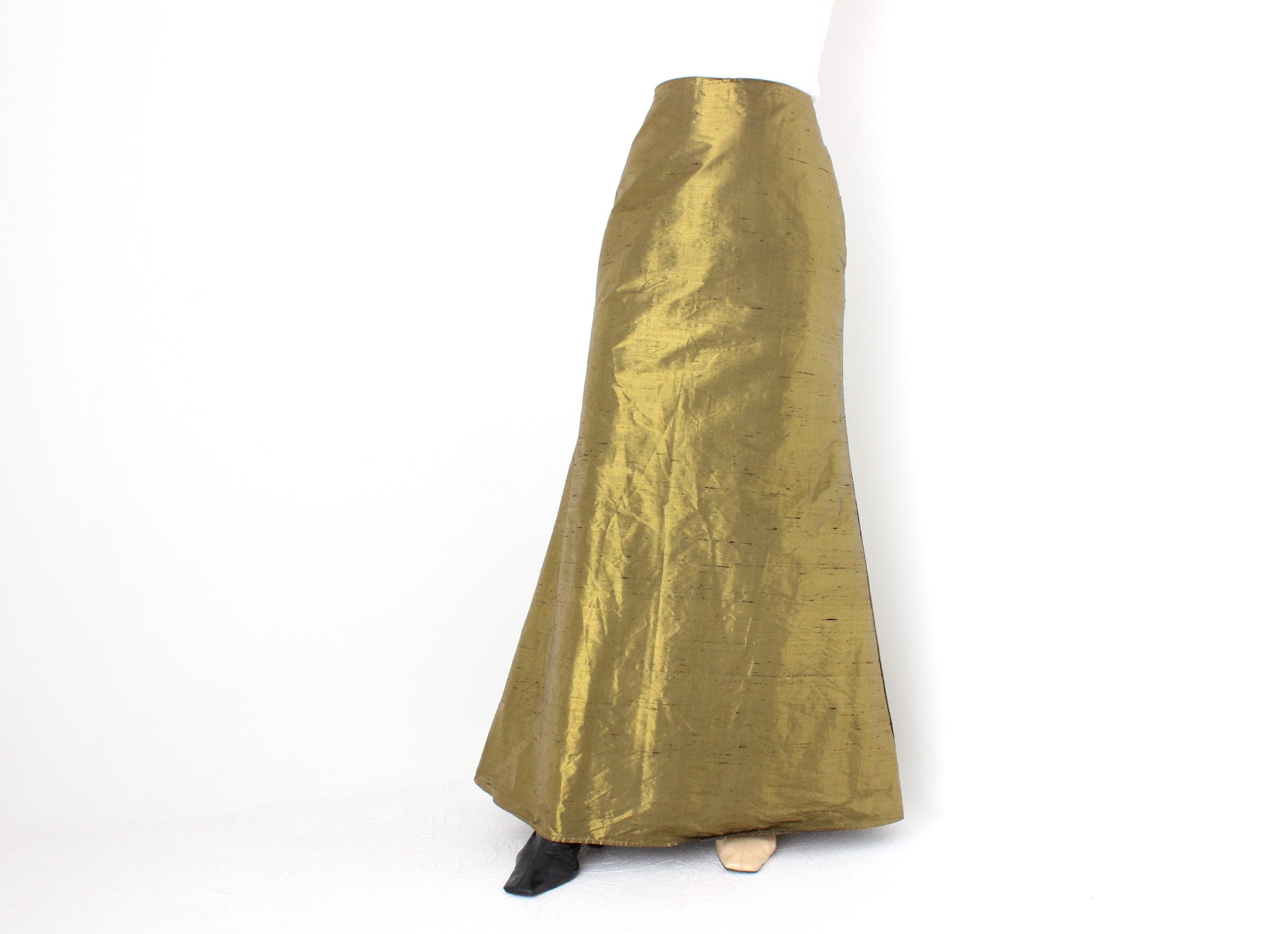 80s Raw Silk Metallic High Waist Trumpet Hem Skirt