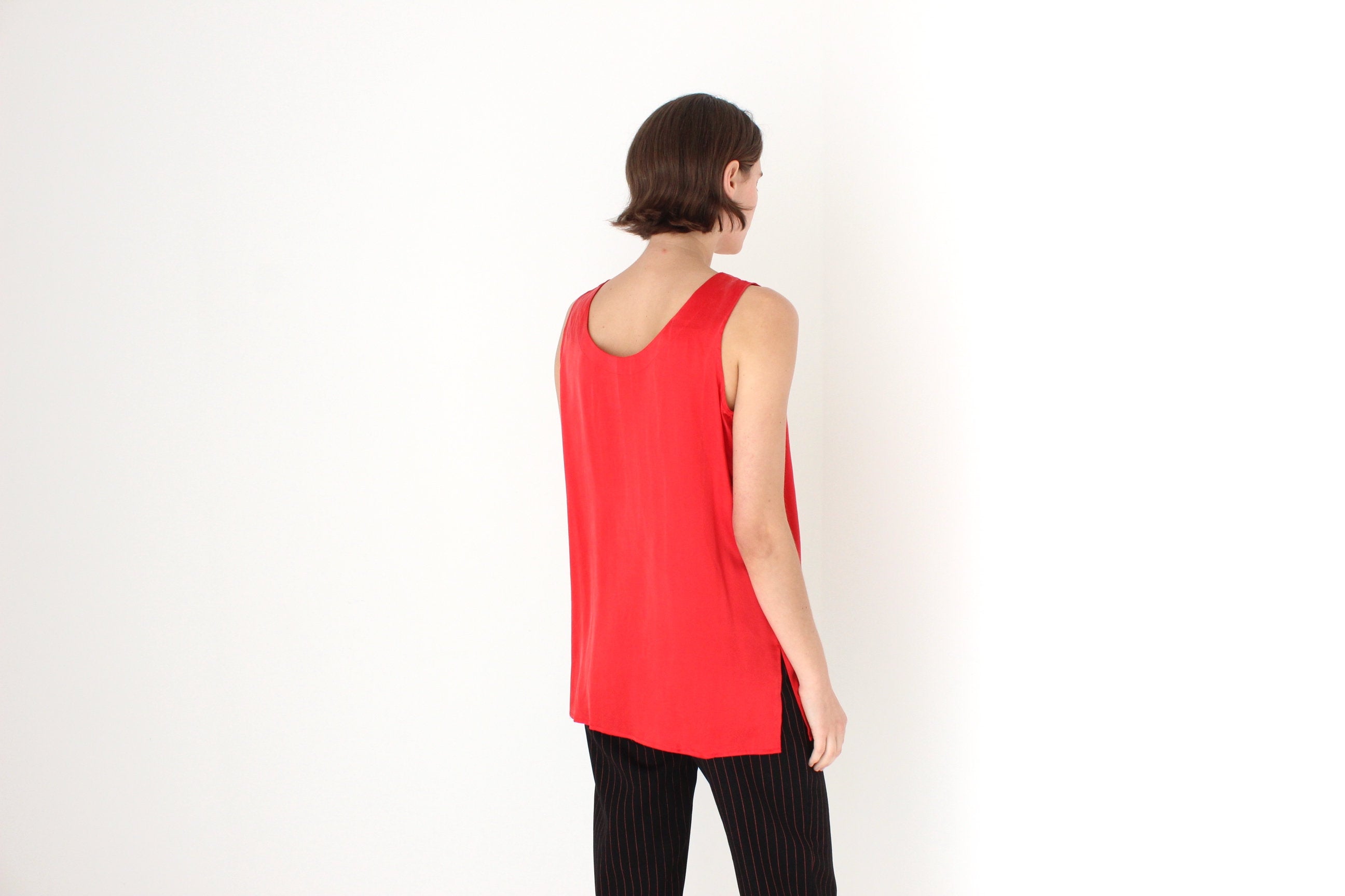 90s Pure Silk Sleeveless Tank Top in Red