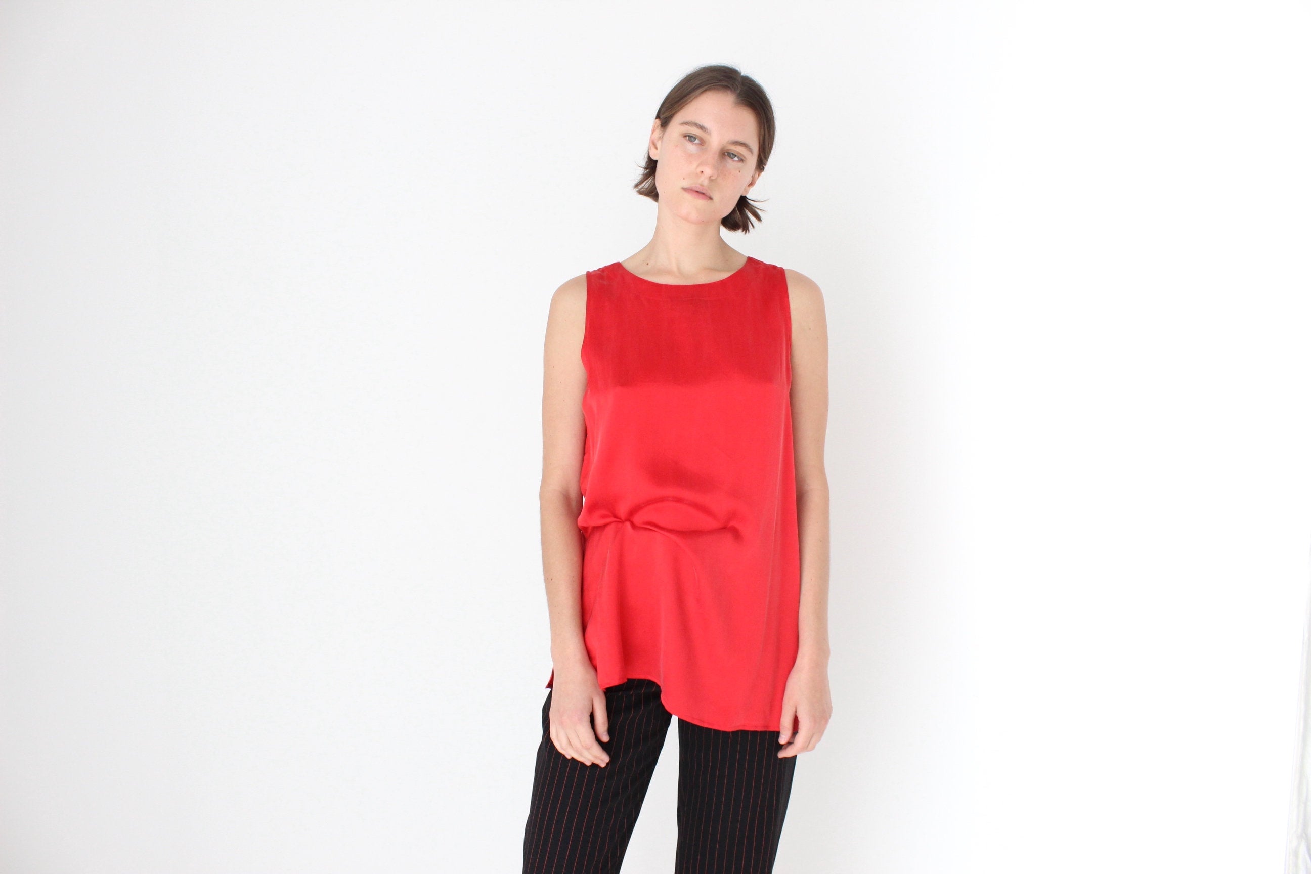 90s Pure Silk Sleeveless Tank Top in Red