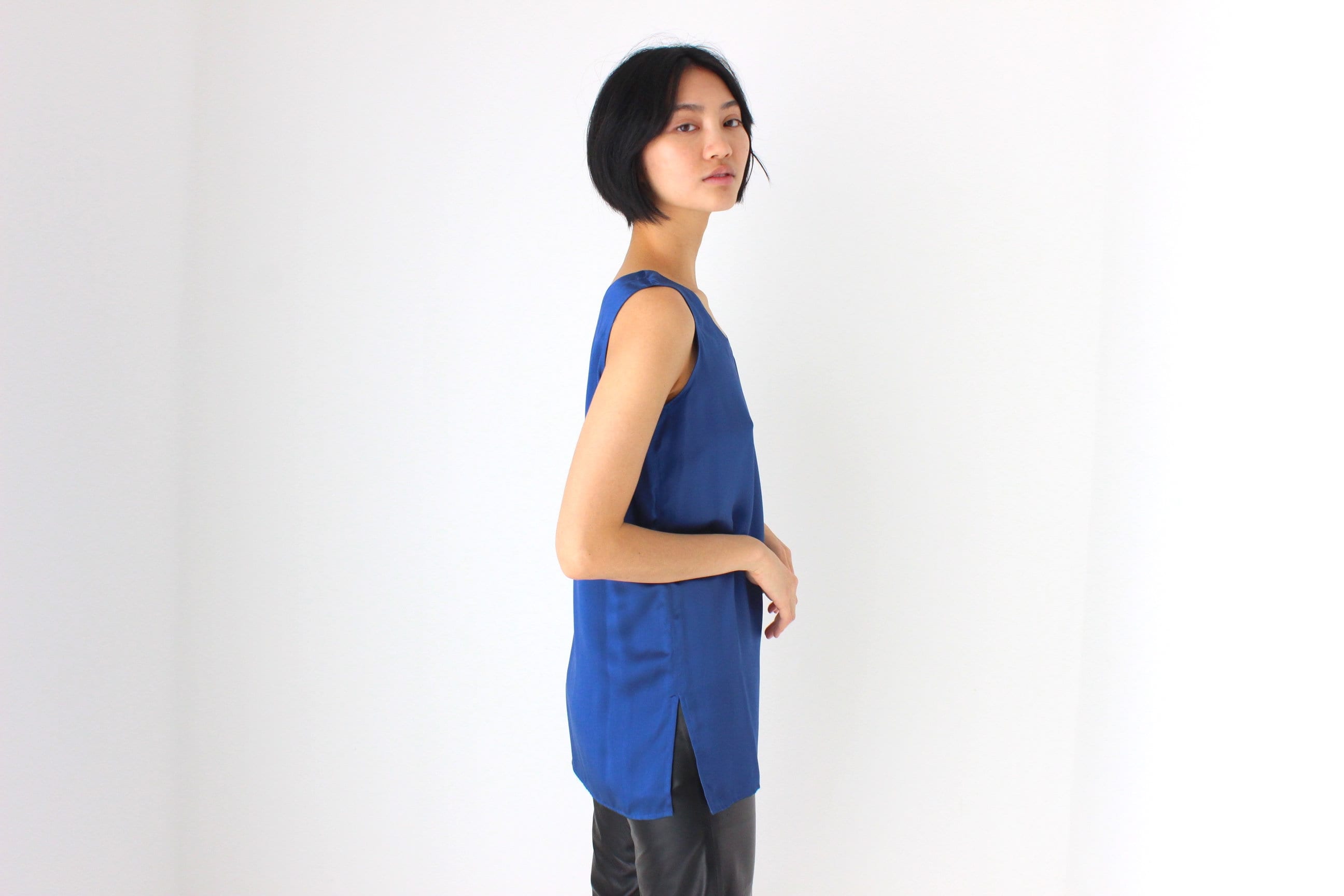 90s Pure Silk Sleeveless Tank Top in Cobalt