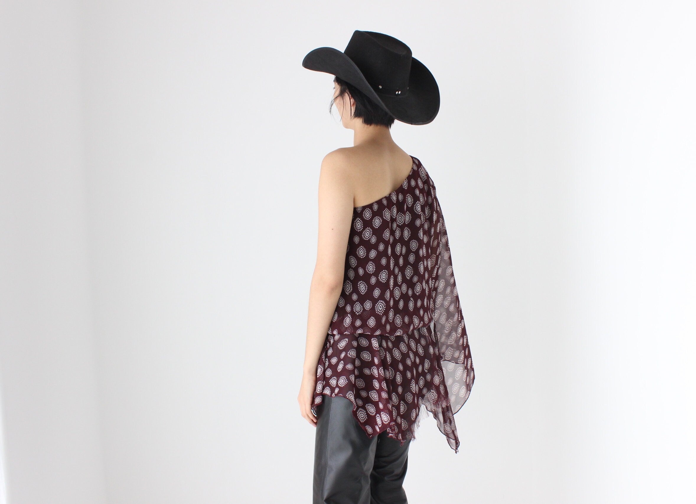 Y2K Asymmetric One Sleeve Top