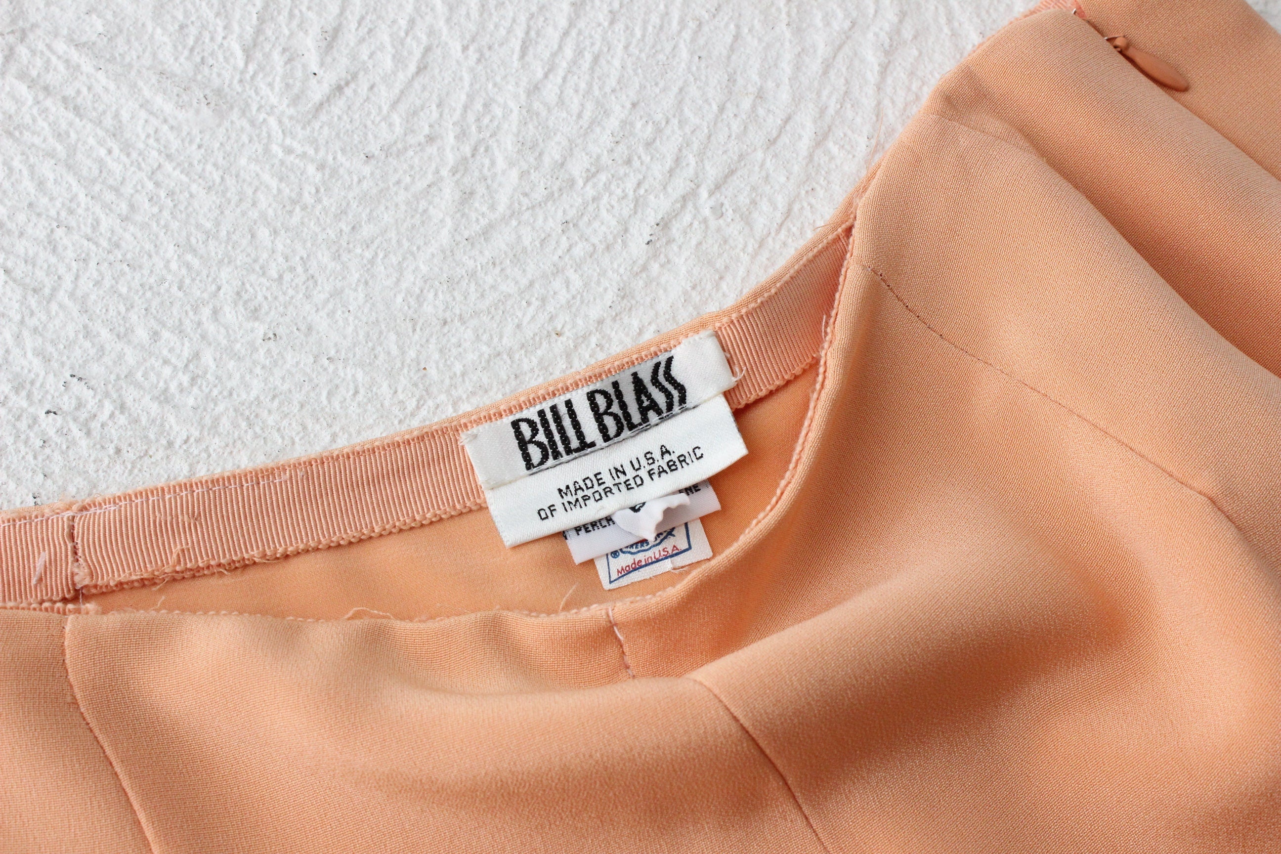 80s Bill Blass Pastel Peach ~ Pure Silk ~ Slacks