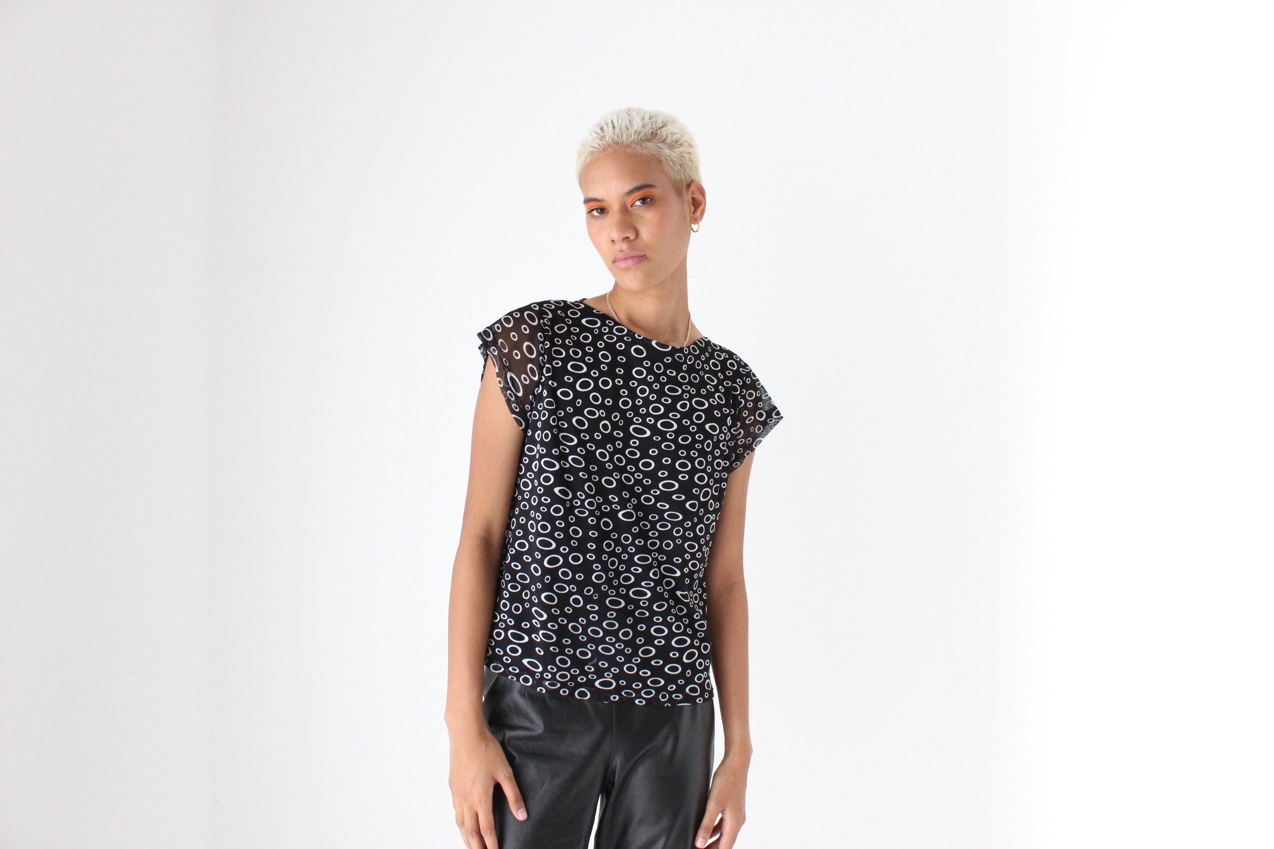 Y2K Abstract Mesh Circle Print Tee