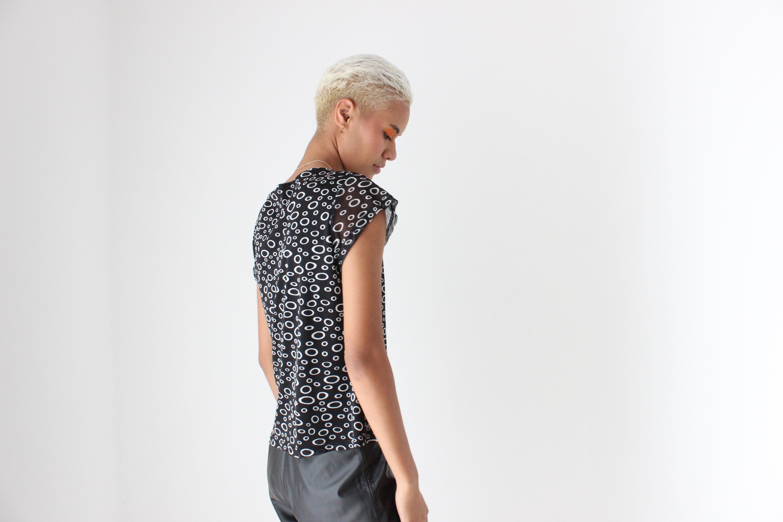 Y2K Abstract Mesh Circle Print Tee