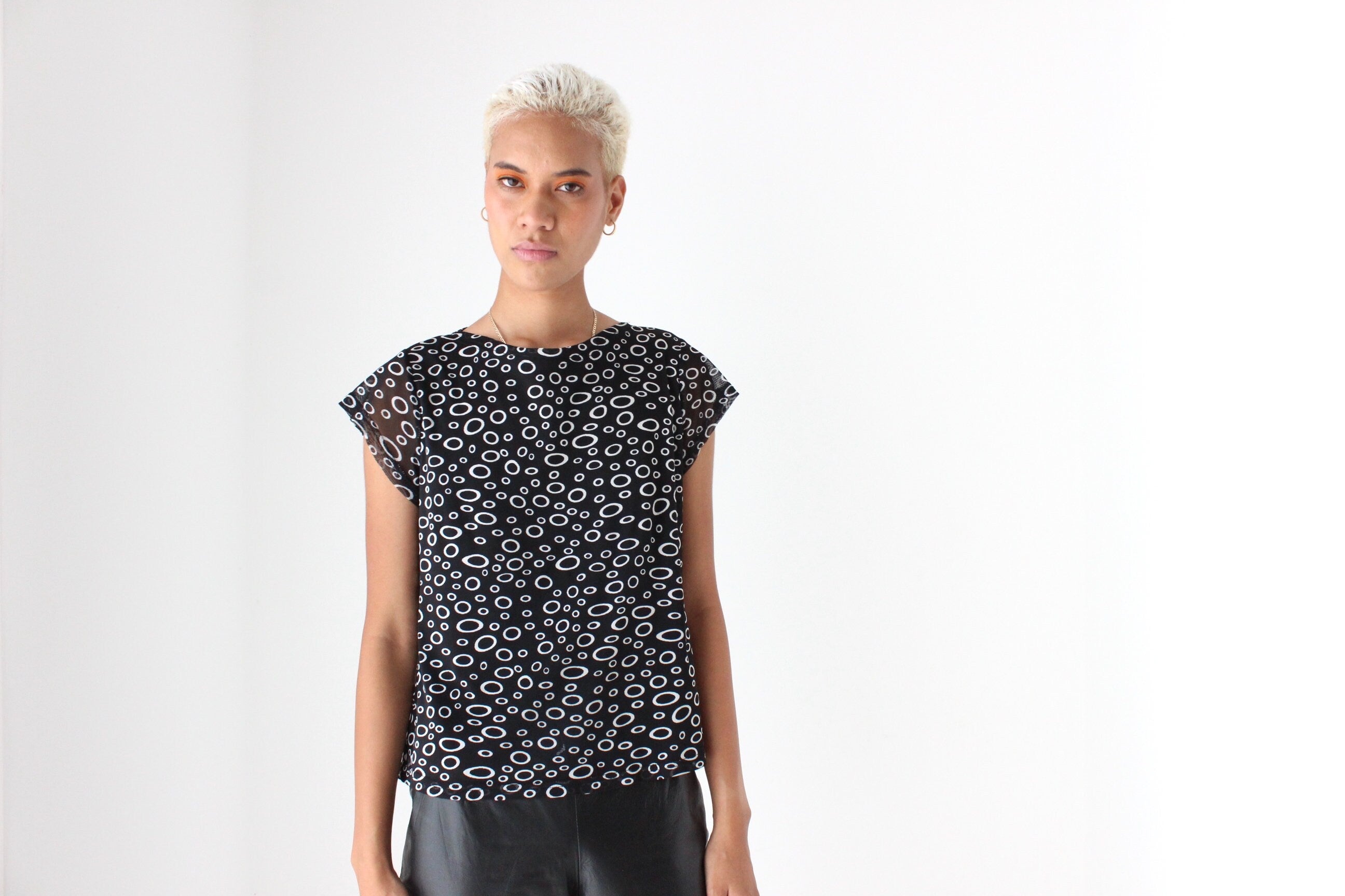 Y2K Abstract Mesh Circle Print Tee