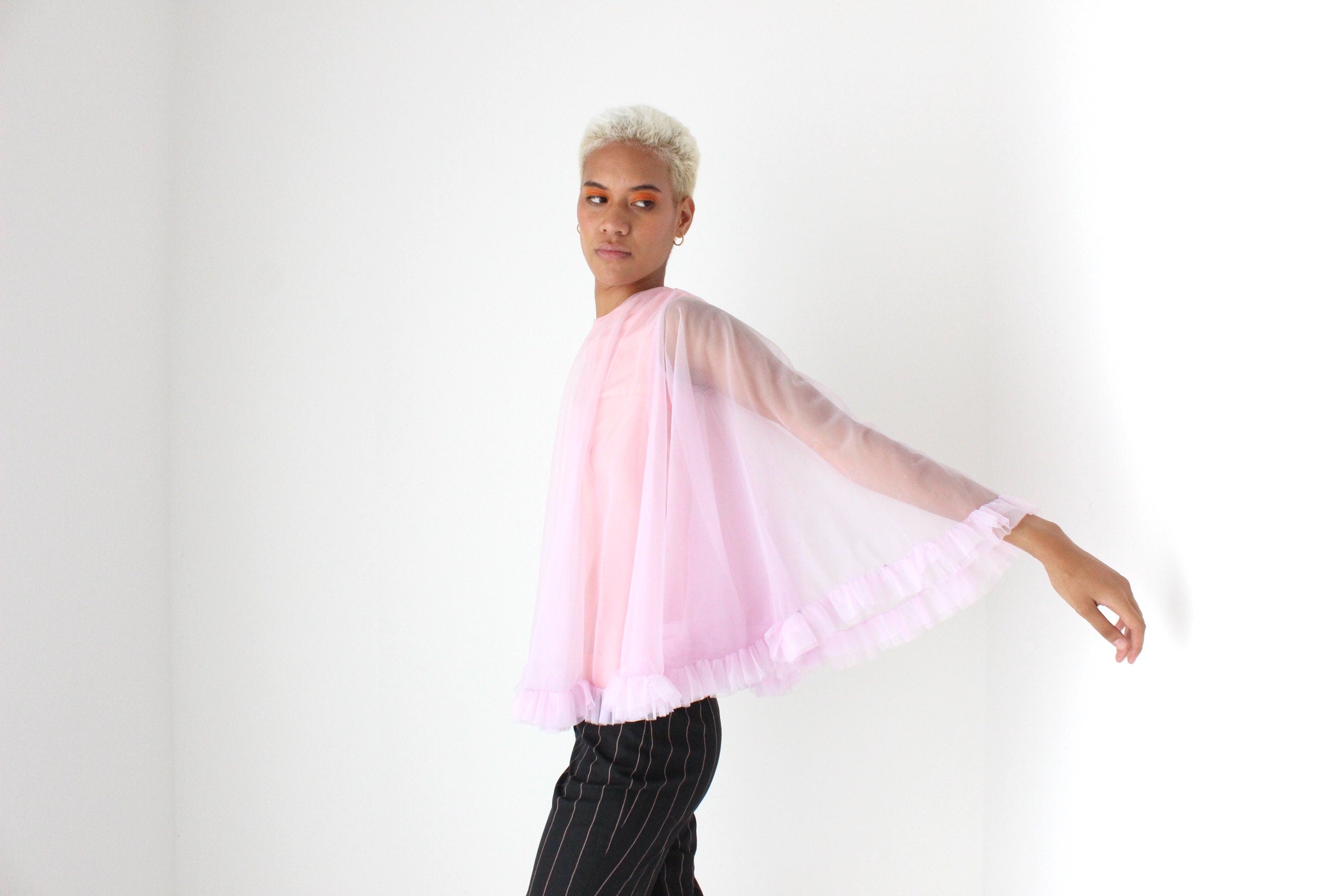 60s Voluminous Pastel Ruffle Puff Top