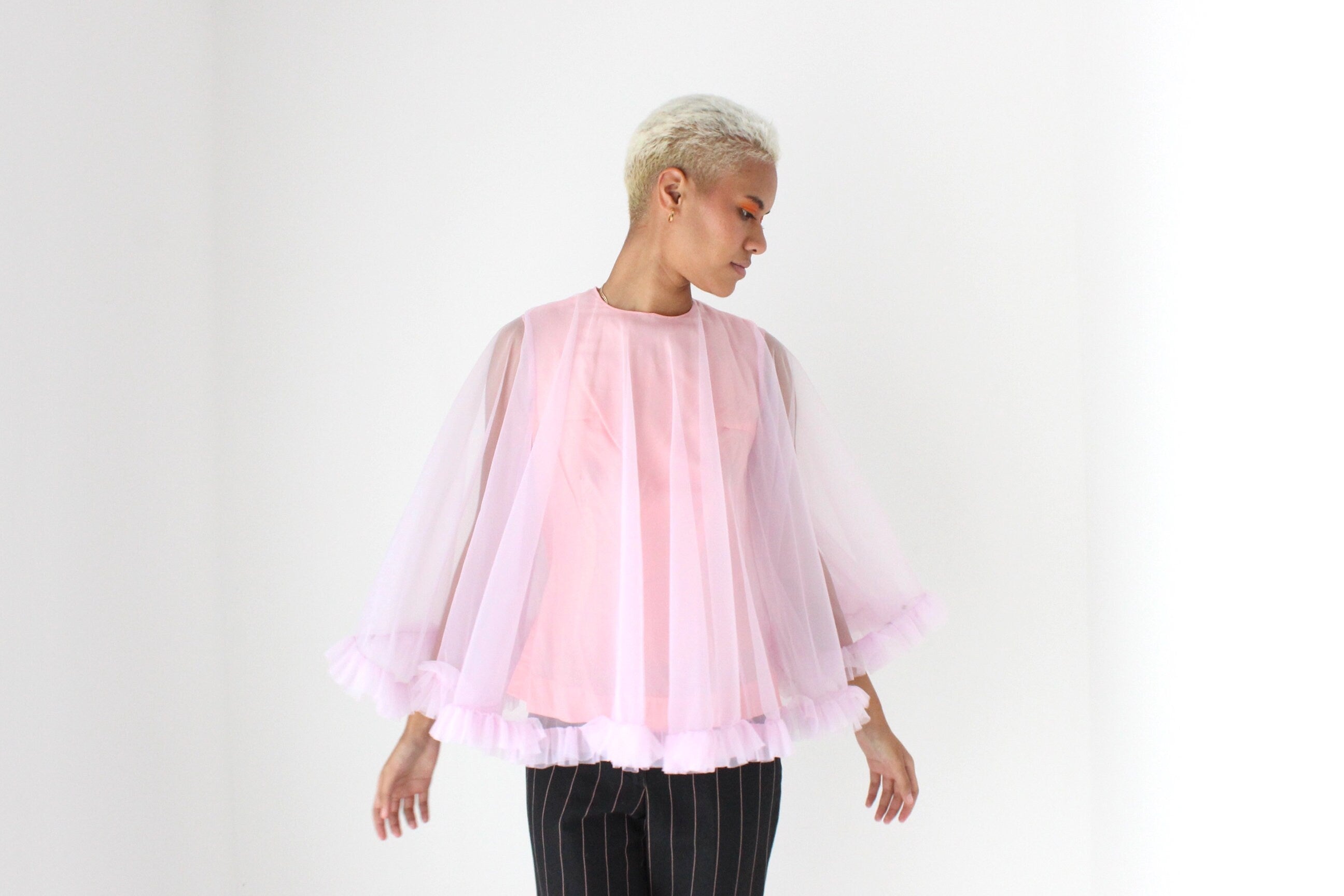 60s Voluminous Pastel Ruffle Puff Top