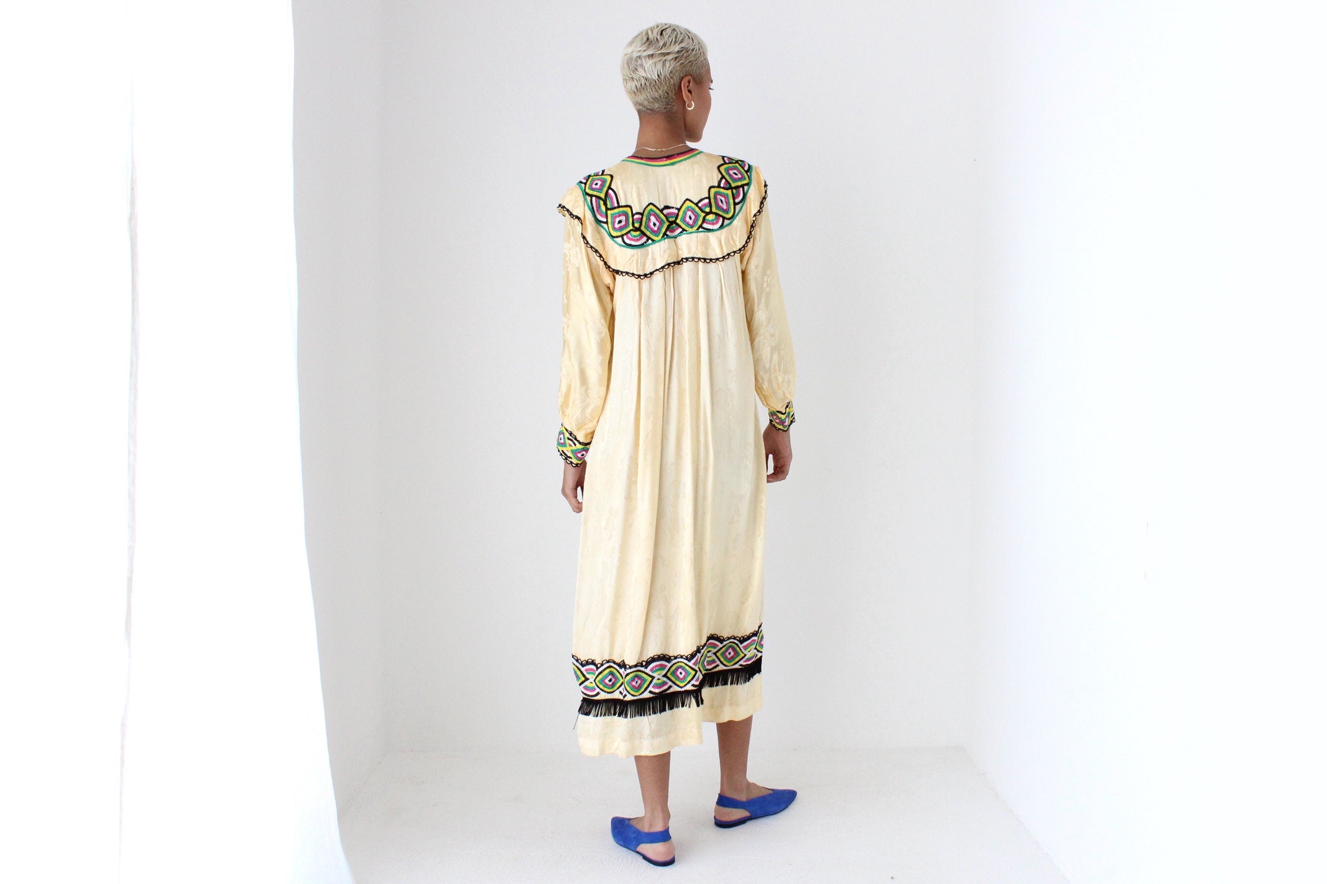 90s Peachy Jacquard Smock w/ Embroidery & Ruffles