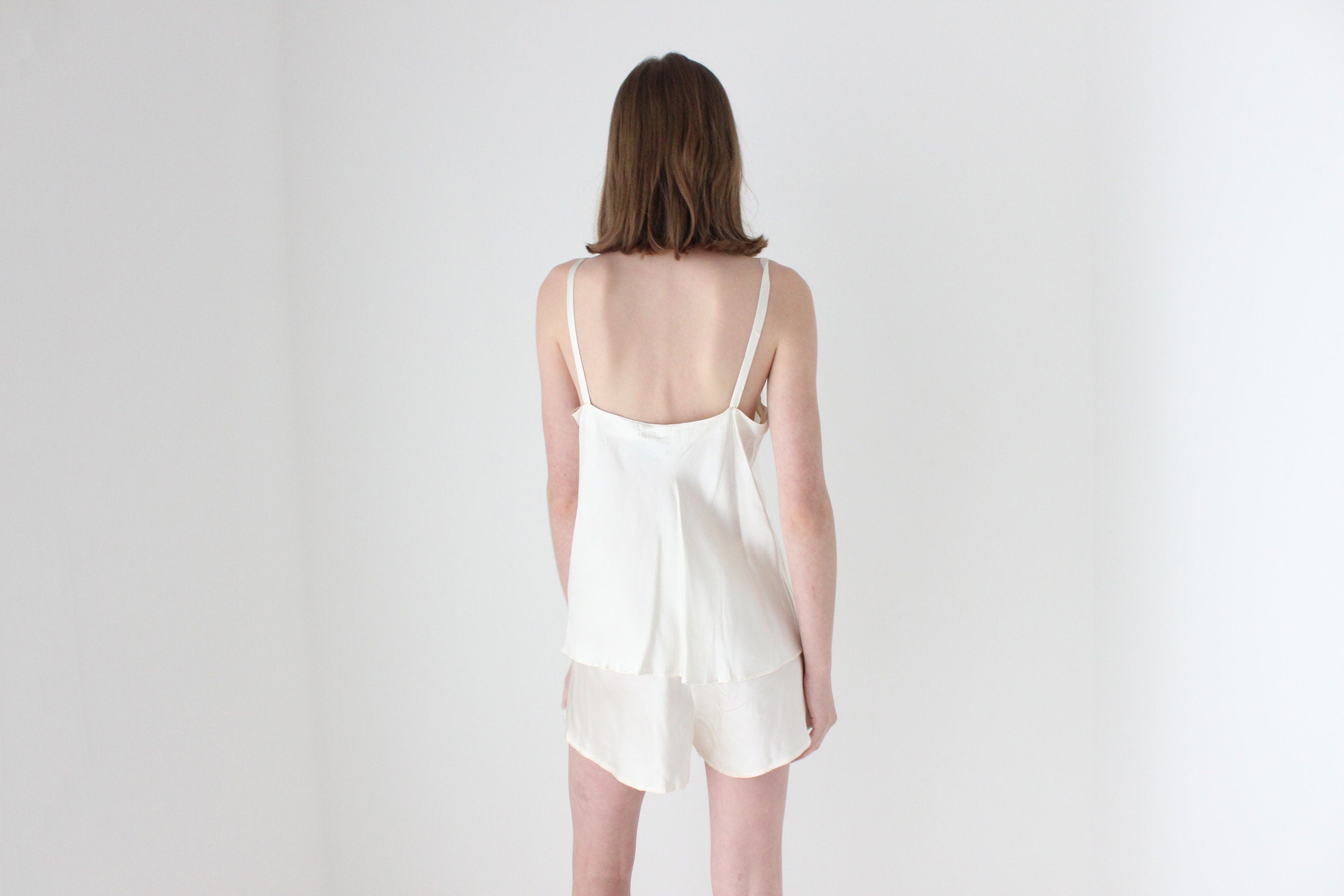 90s PURE SILK Snow White Minimal Top & Shorts Pyjama Set