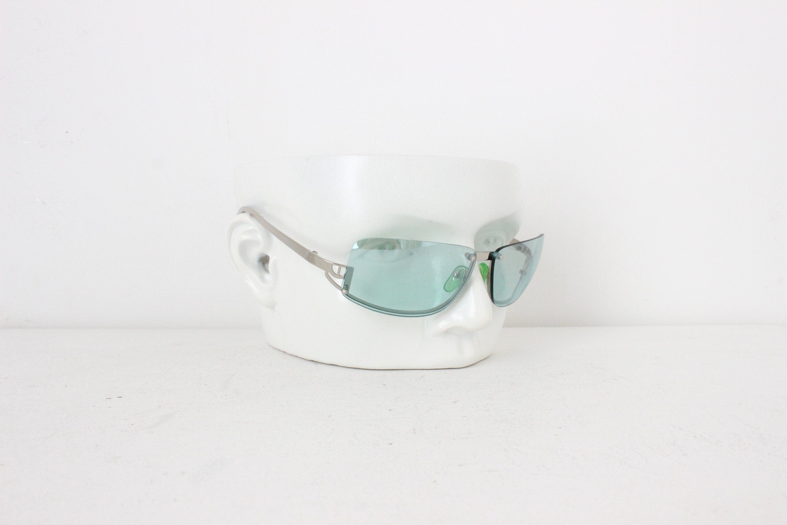 Y2K Cincept Eyewear Techno Green Shield Sunglasses