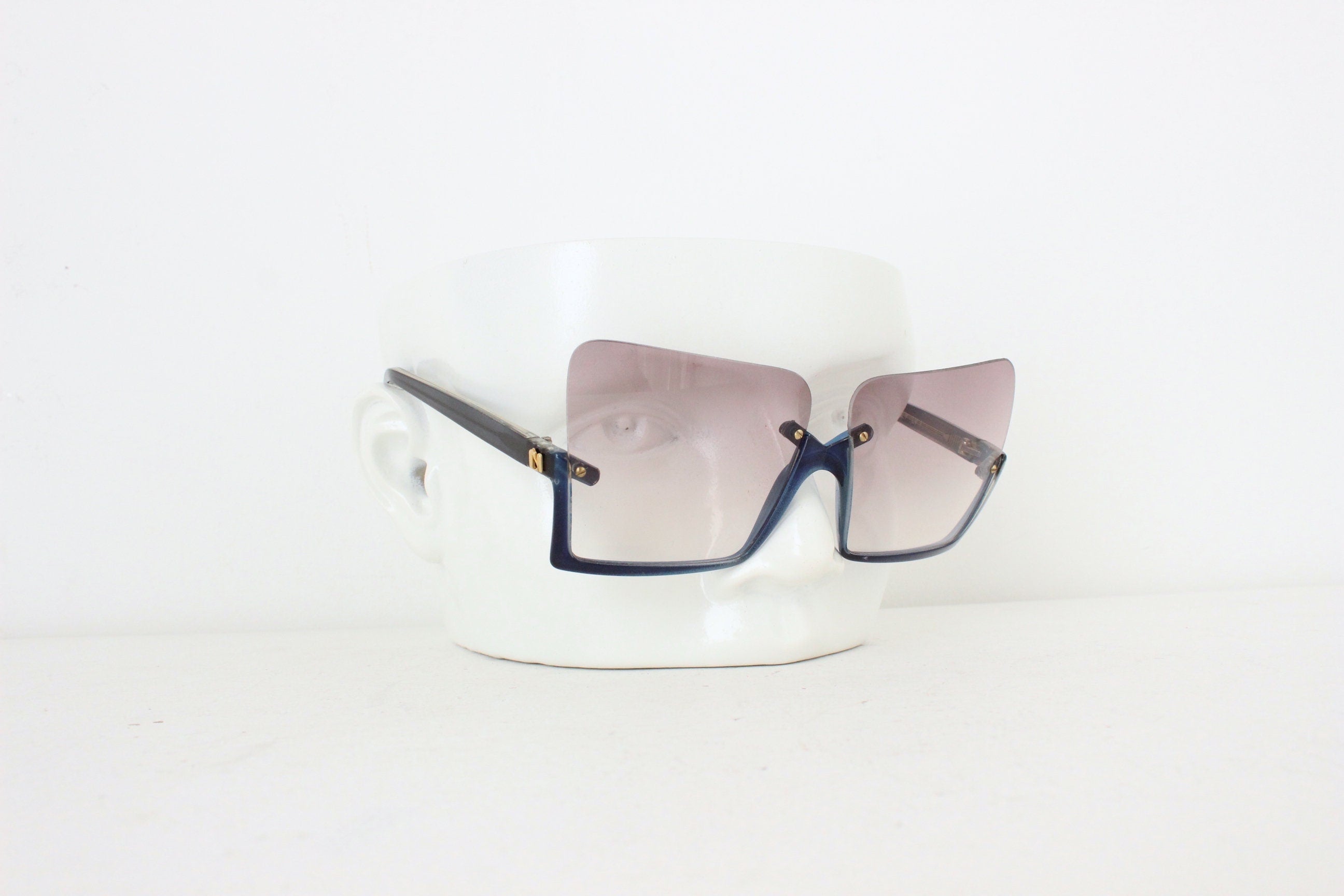 1970s Italian Vintage Architect Designed Sunglasses by Claudio La Viola