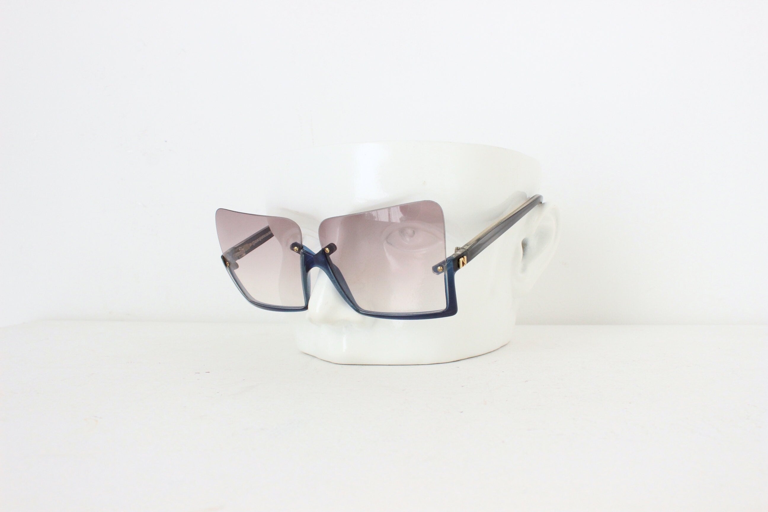 1970s Italian Vintage Architect Designed Sunglasses by Claudio La Viola