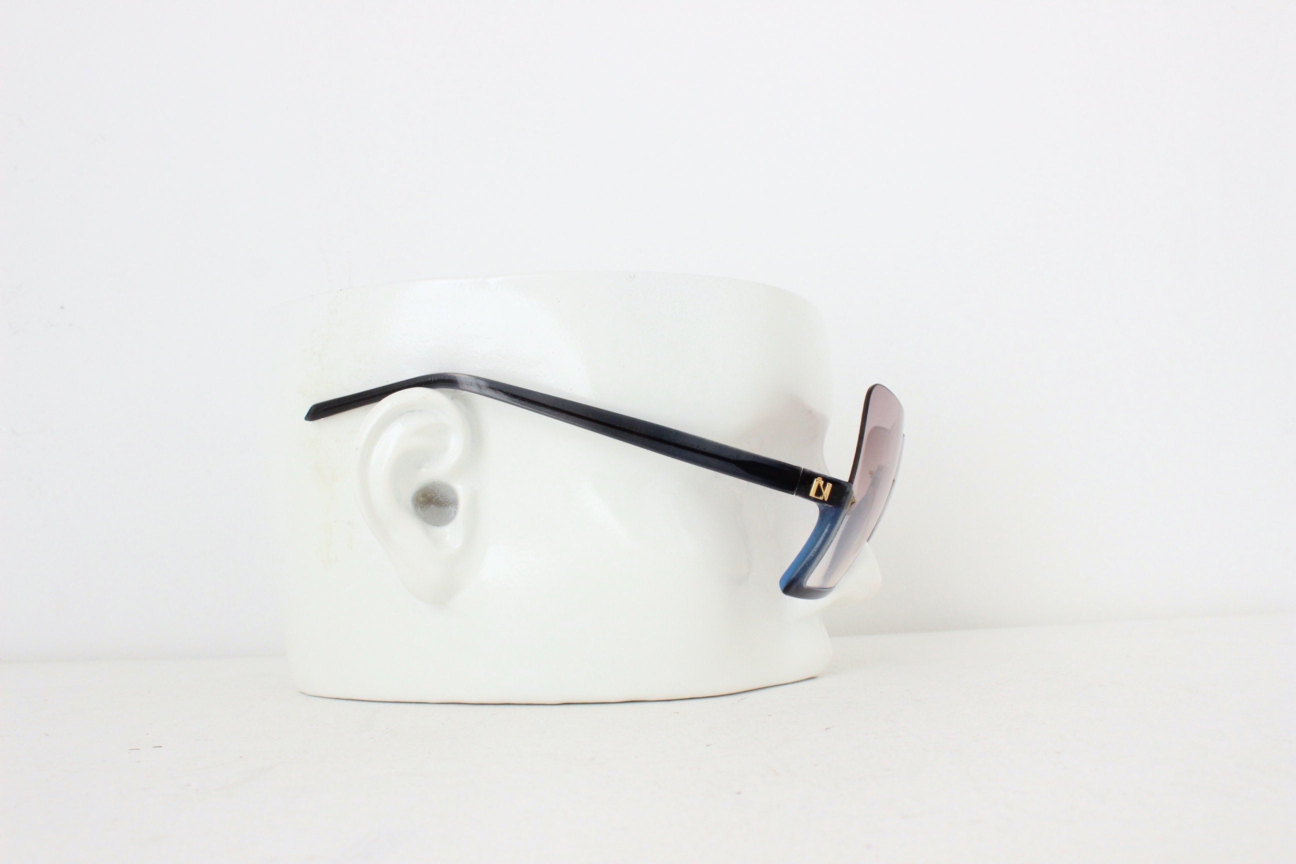 1970s Italian Vintage Architect Designed Sunglasses by Claudio La Viola