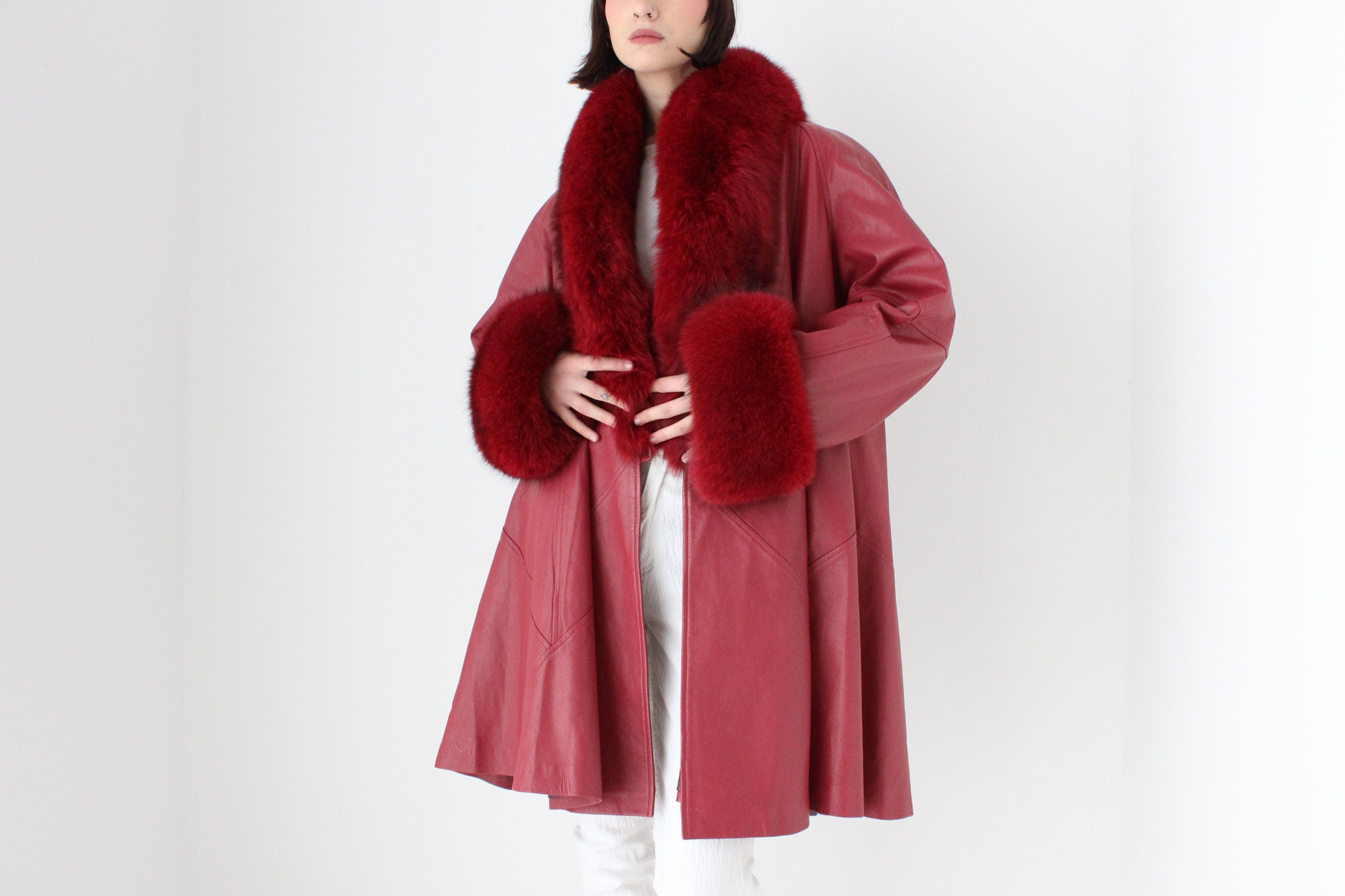 Outstanding 1980s Soft Lambskin Leather + Lush Genuine Fur Free Size Swing Coat