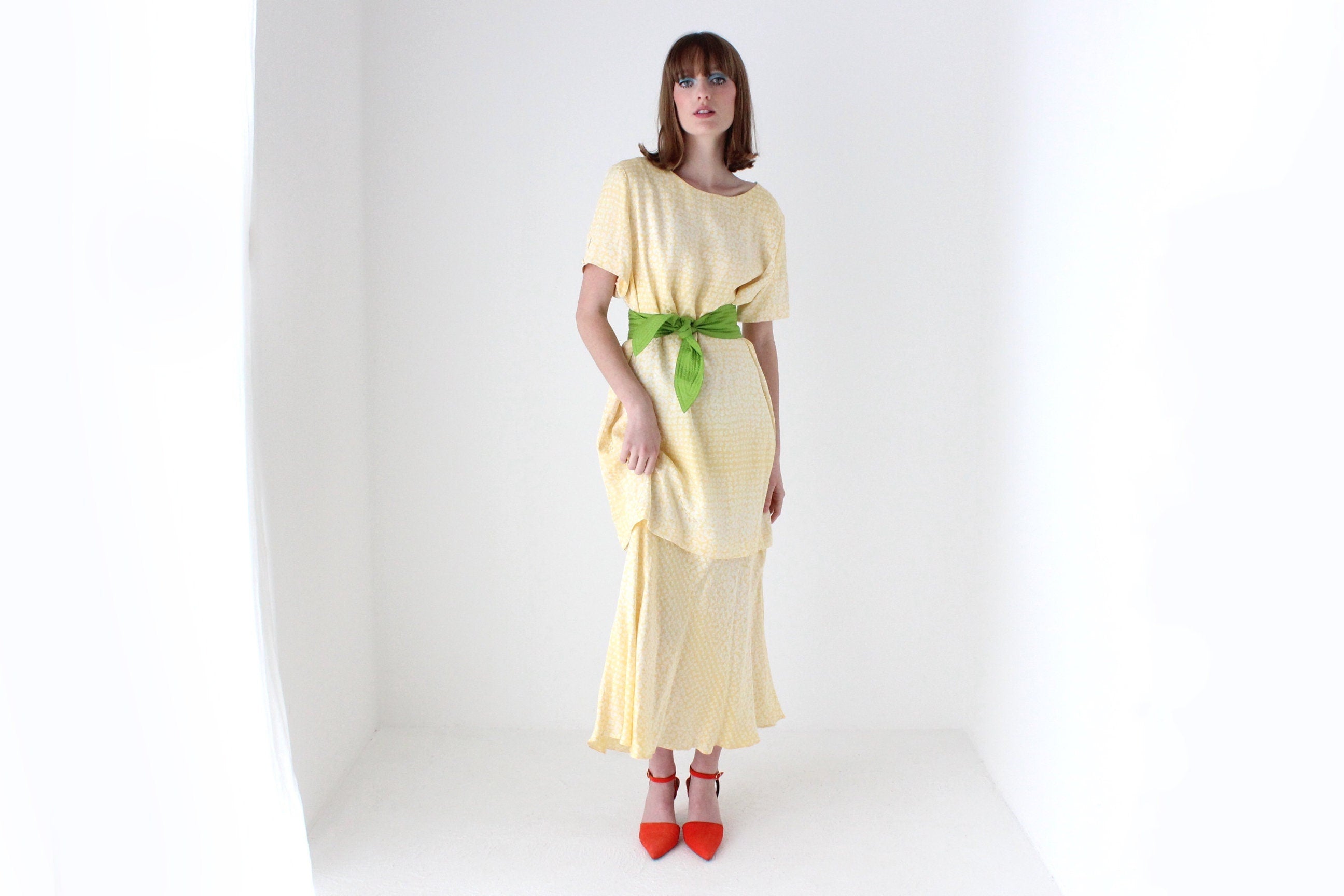 80s Pastel ~ Pure Silk ~ Relaxed Garden Party Dress w/ Green Sash Belt