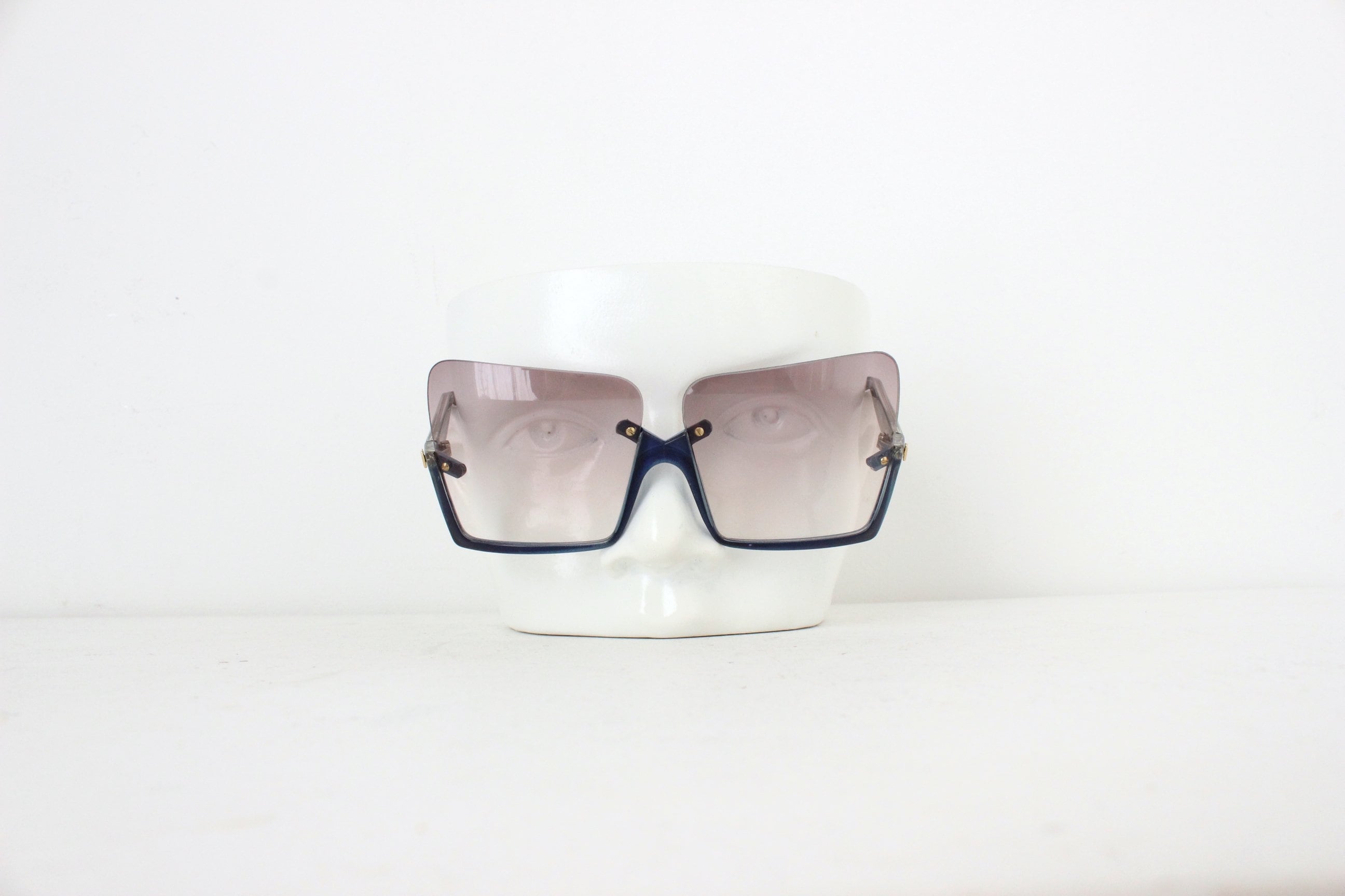 1970s Italian Vintage Architect Designed Sunglasses by Claudio La Viola