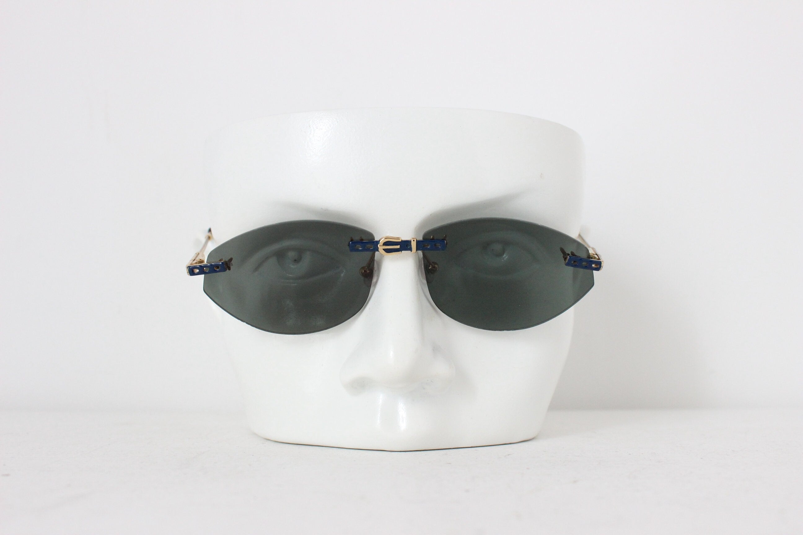 80s VIDI VICI Rare Italian Art Sunglasses w/ Buckle Bridge